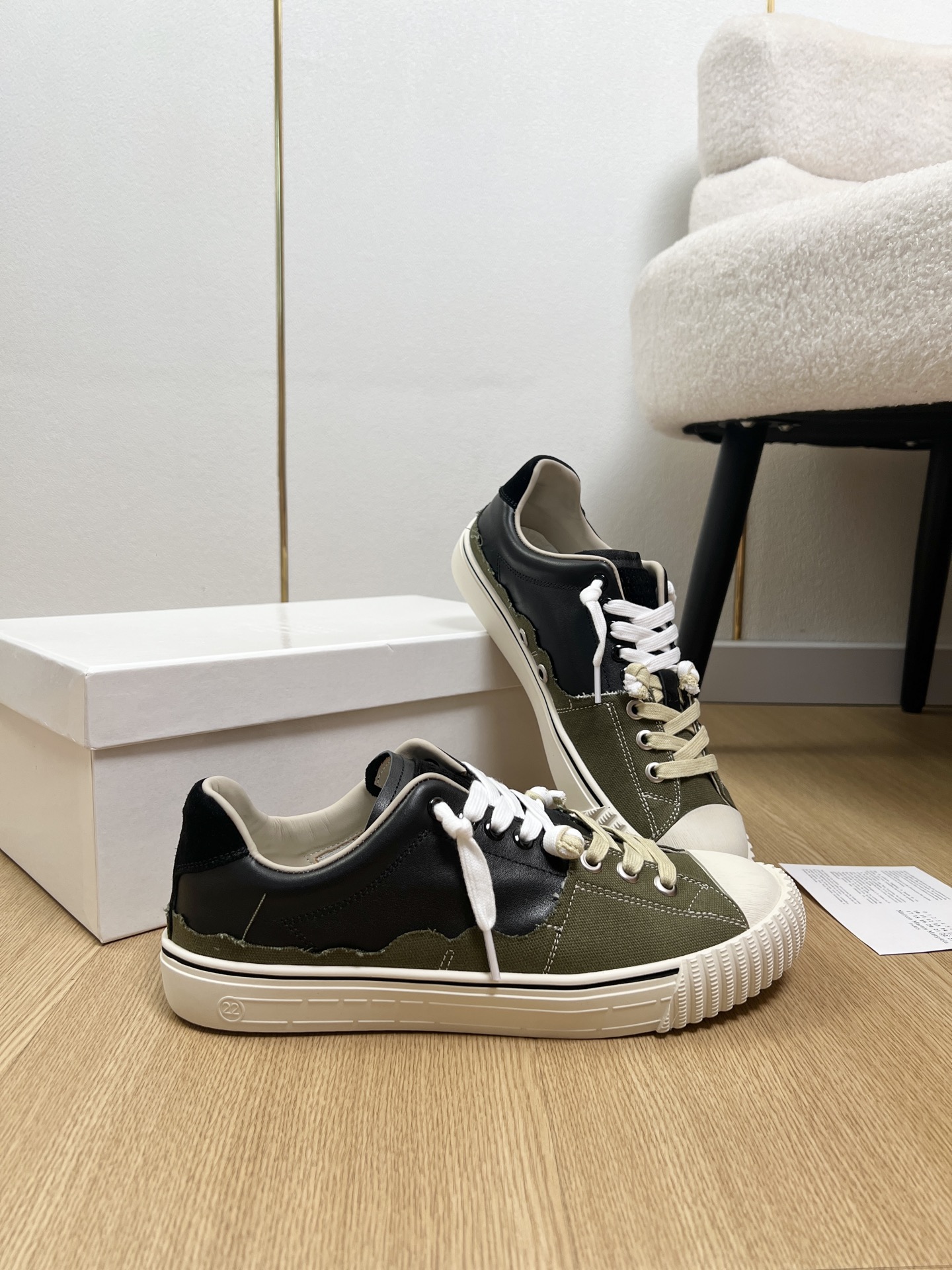 Designer Sneakers