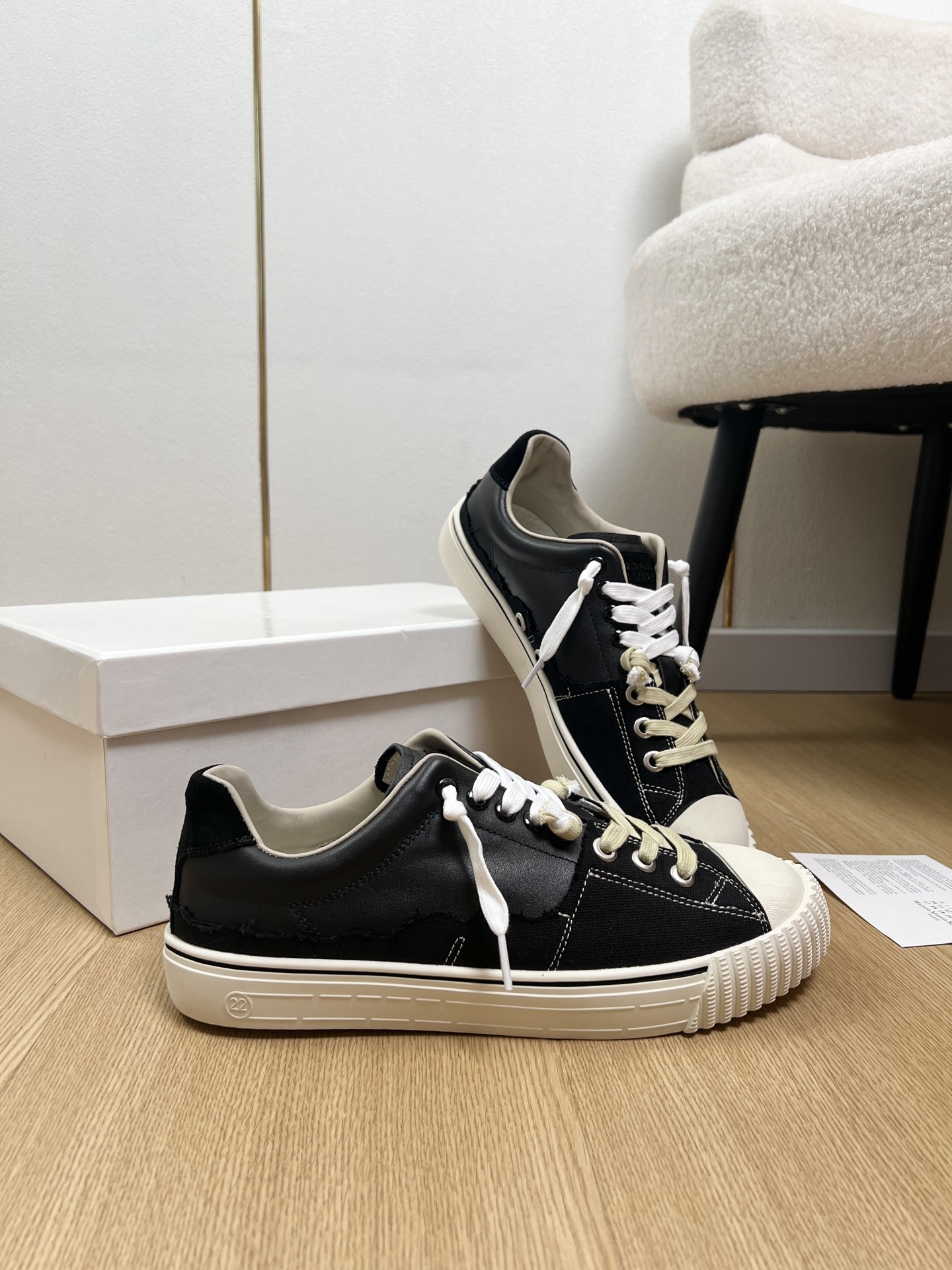 Designer Sneakers
