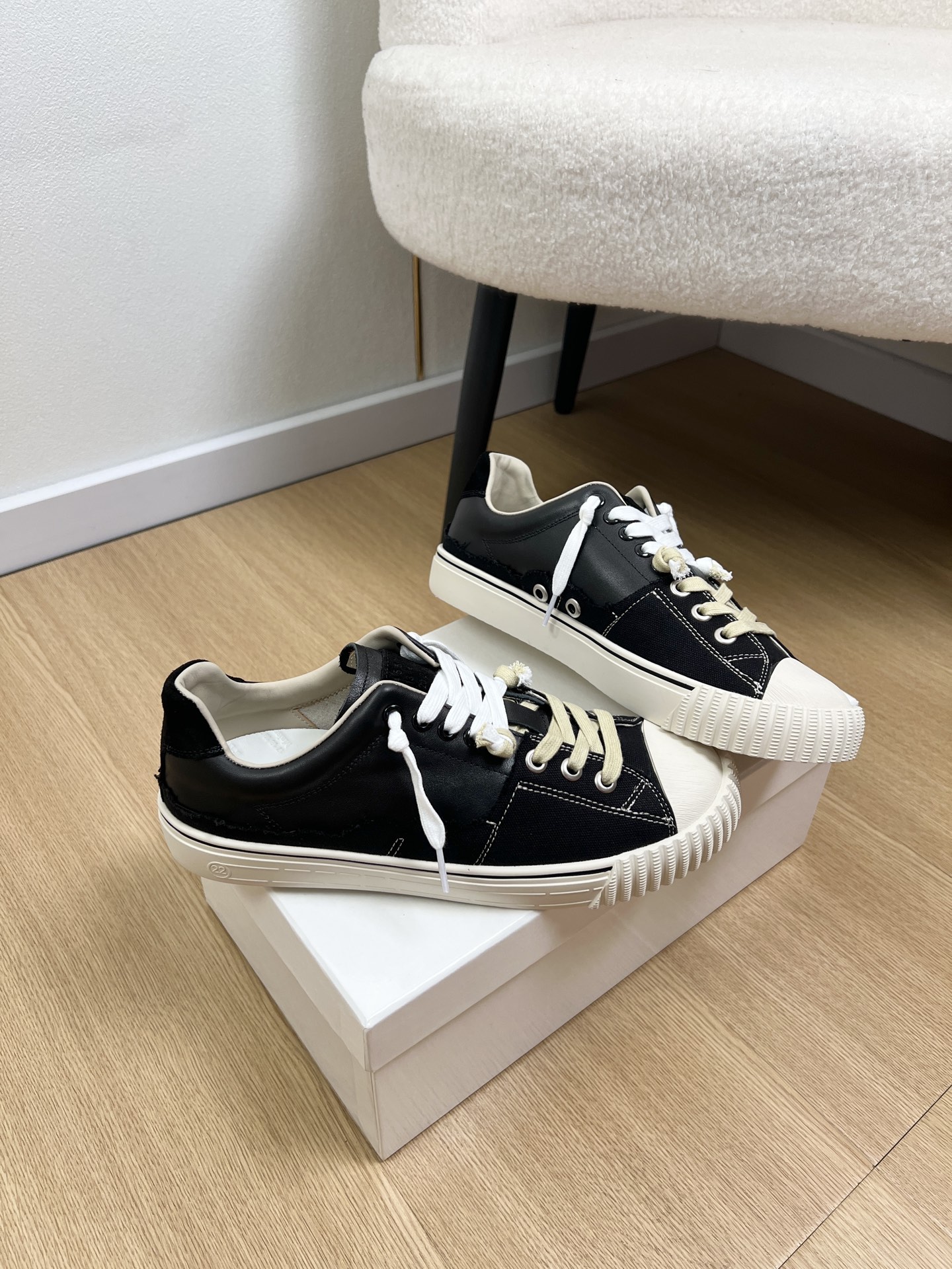 Designer Sneakers