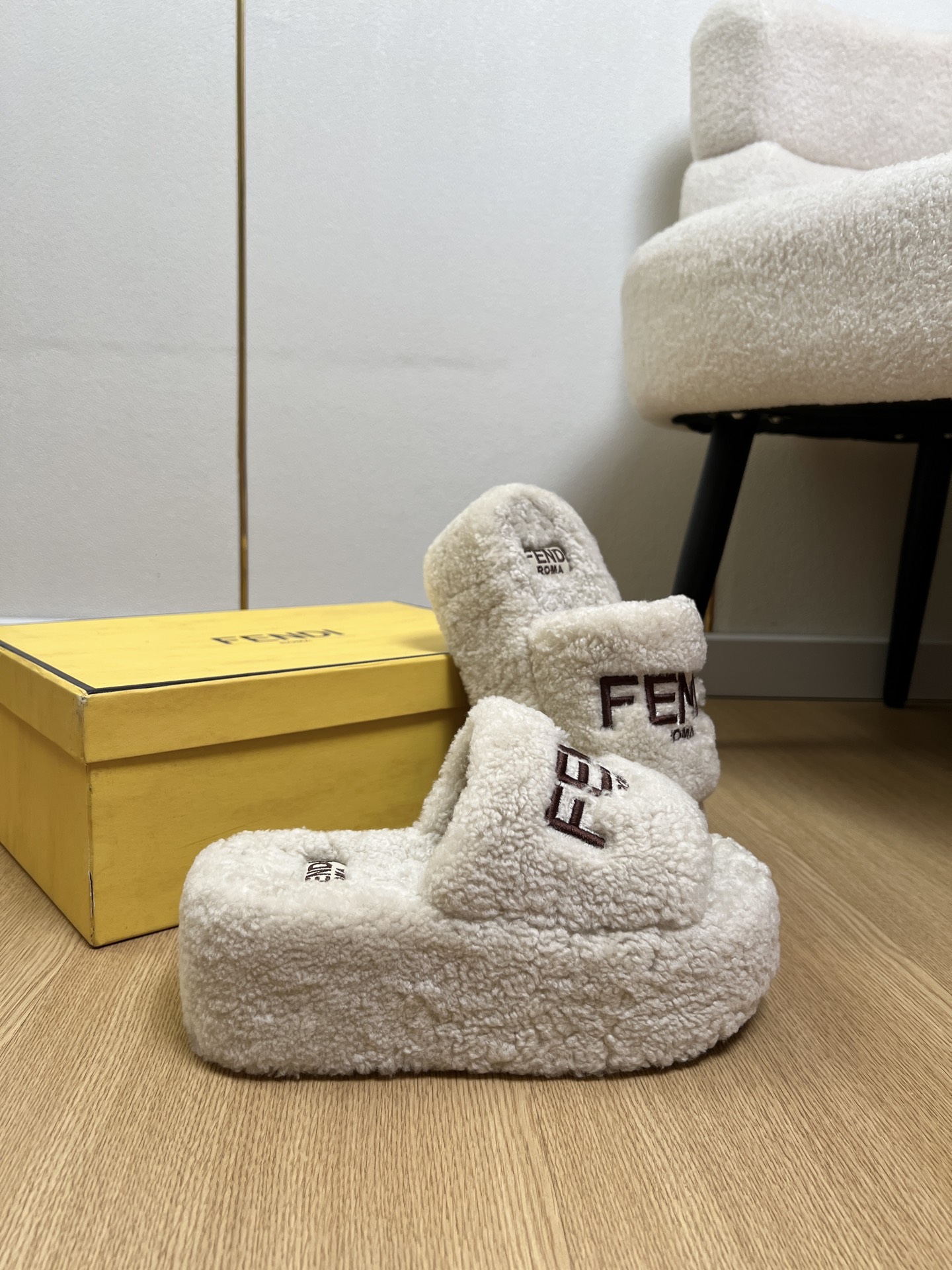 Fendi White Fuzzy Platform Slides