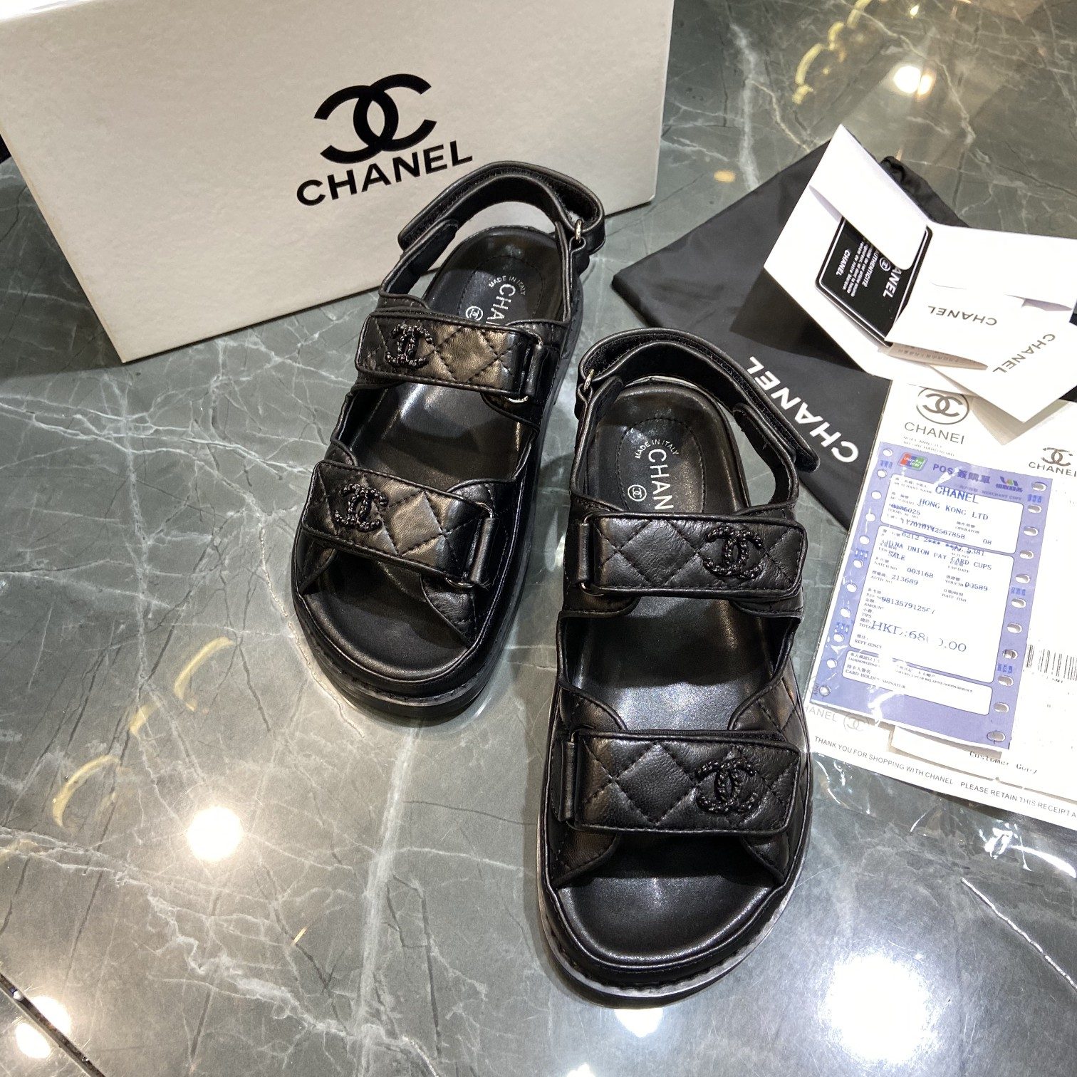 Chanel 专柜款经典鞋履 3
