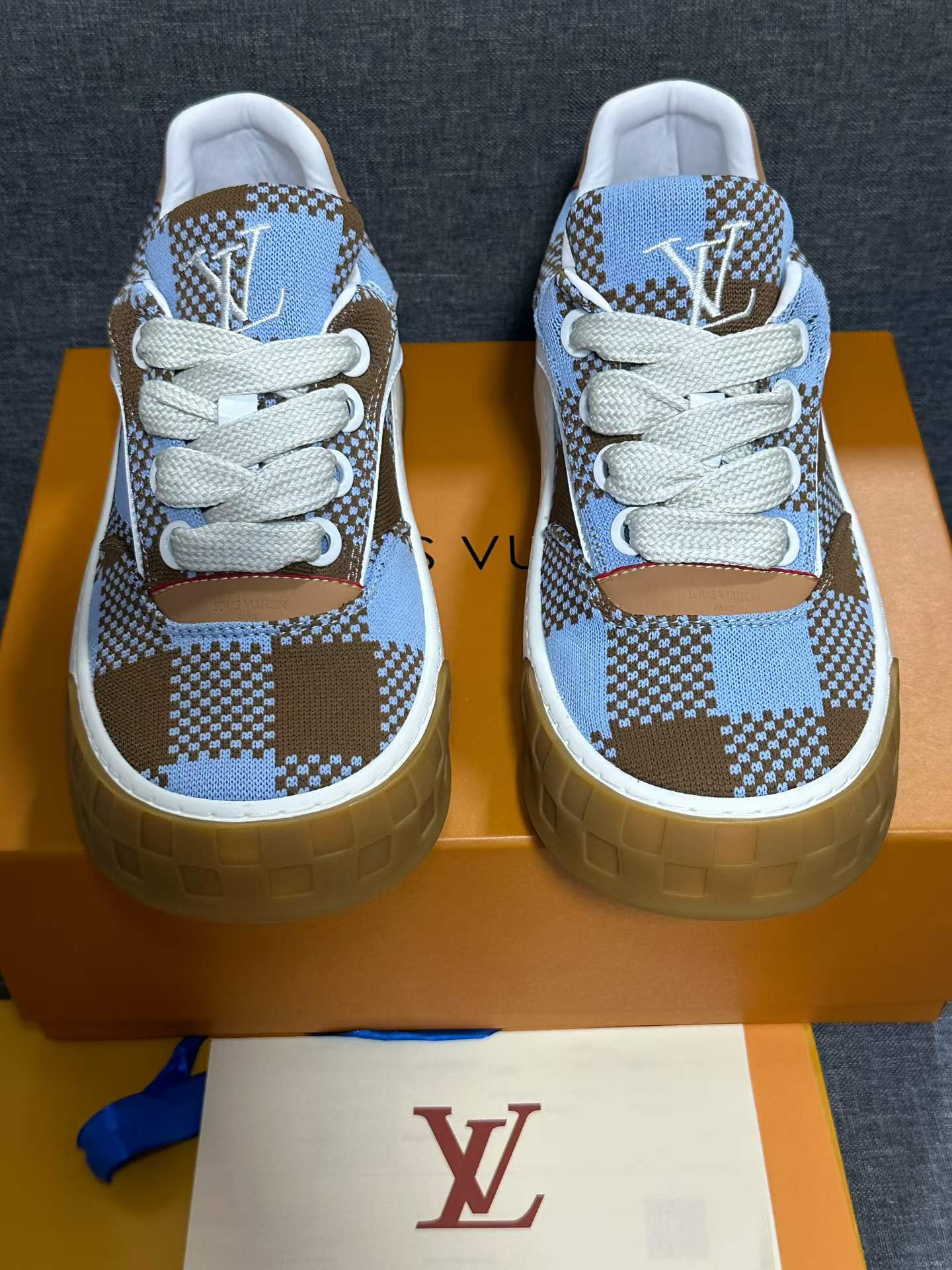 Louis Vuitton 专柜款经典鞋履 3