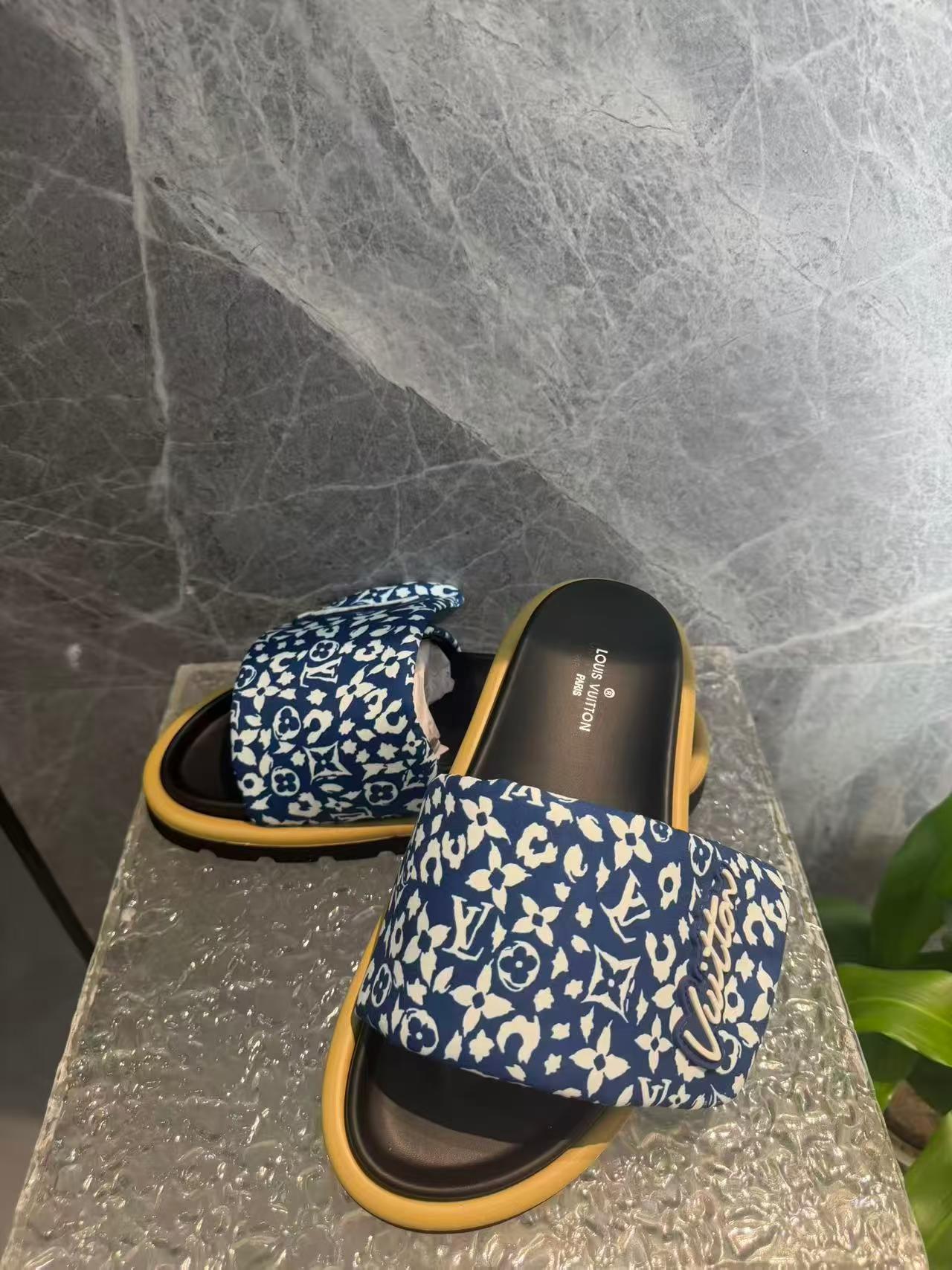 路易威登 Louis Vuitton 高级成衣风衣外套及大衣服装 #83B2C635 2