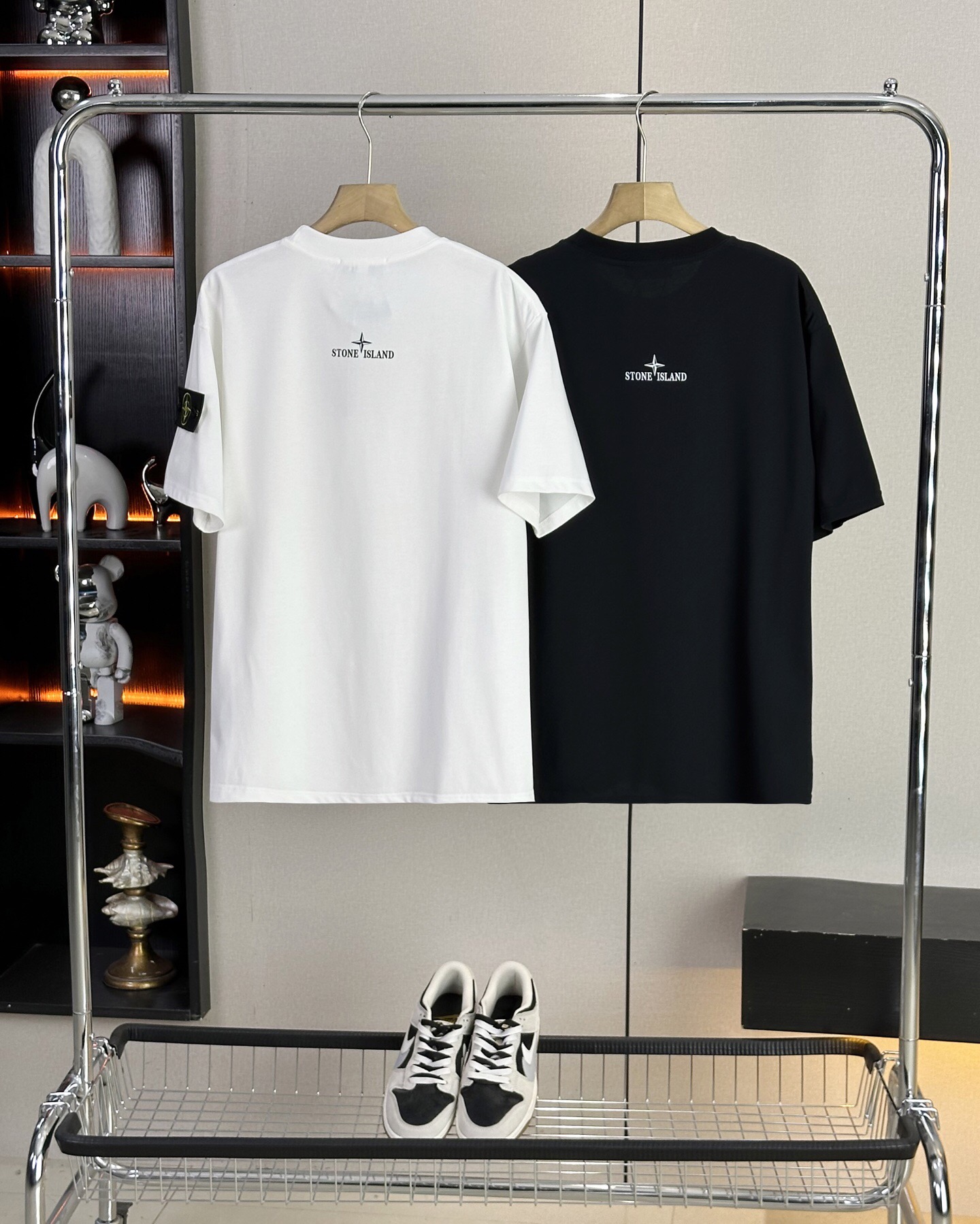 Alternative view of T-Shirt 07249