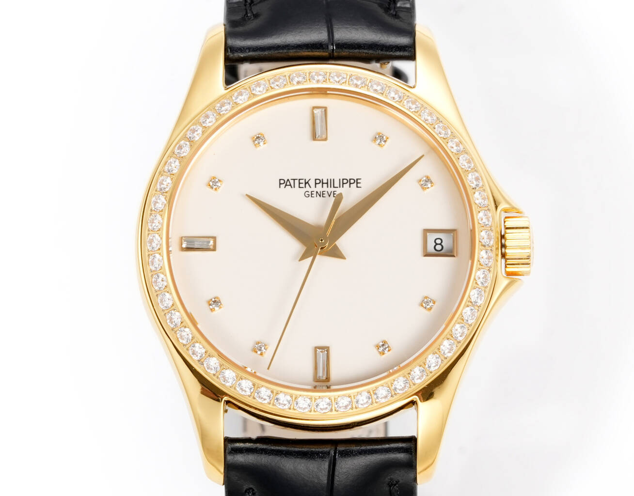 NO:552794,Platinum, Diamond 50 GR is driven by sincerity, shockingly launching the representative work of fine aesthetics - Patek Philippe Classic Series - 5127 [Excellent details] The watch size is 37mm  3. The 'pot lid type' slightly convex watch mirror has the same version as the original, with a transparent effect and clear time telling. It adopts a customized version of Cal.324 - thinner, more stable and more like. [Strap] Classic Italian calfskin strap with clear texture and high quality. The pin buckle is neatly polished and bright, universal and original without pressure. It is so noble, classic and timeless, once you have it, there is nothing else to ask for.,,cowhide19860909白 金 钻50 GR心诚所致,震撼推出精细美学代表之作——Patek Philippe古典系列——5127【精彩细节】腕表尺寸37mmX9.5mm 薄而有质 1.表壳慢工出细活,极致打磨,独家还原出正品的完美比例和特有质感. 2.刻度,指针采用最新的贵金属电镀技术加持,效果更佳出彩！ 3.“锅盖型”微凸表镜,版型与正品一致,效果通透,辨时清晰.采用定制版Cal.324——更薄,更稳,更像.【表带】经典意大利小牛皮表带,纹路清晰,质感上乘.针式表扣打磨齐整光亮,通用原装无压力. 高贵如斯,经典永恒,一旦拥有,别无所求.,,cowhide,Watch