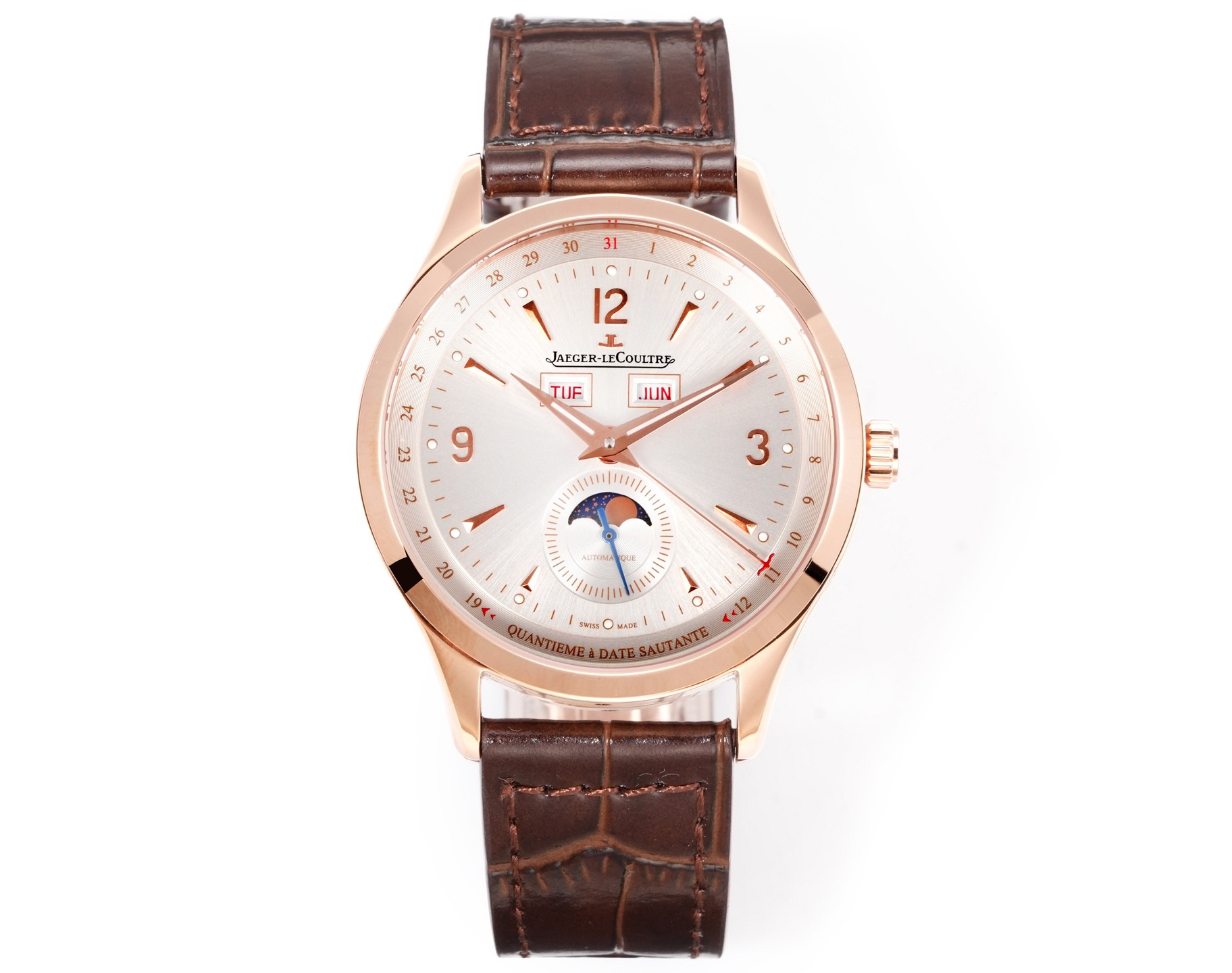 NO:821423,5C Factory is sincere and shockingly launches a representative work of fine aesthetics - Jaeger-lecoultre Master Series - Q4148420, the highest version on the market with 6 o'clock real small seconds [Wonderful details] The watch size is 40mm  2. The two windows at 12 o'clock of the watch display the day of the week and the month respectively. The sub-dial of the watch at 6 o'clock has a small second hand that can read the moon phase display, and the edge position displays the calendar hand, restoring all functions. 3. There is no gap in the middle of the clasp. Viewed from the side, the arc will not break the opening. The curvature of the clasp is consistent with the original version and is more comfortable to the hand. It uses a 5C factory customized machine to modify the Jaeger-LeCoultre 866AA movement. It has stable running time and excellent quality. To ensure the perfect presentation of the charm, it has been repeatedly modified.  Behind the simplicity is the ultimate complexity [Simplicity and Ultimate] 5C ingenuity!  ,,jaeger-lecoultre198609095C Factory 心诚所致,震撼推出精细美学代表之作——Jaeger-lecoultre积家大师系列——Q4148420市场最高版本6点位真小秒【精彩细节】腕表尺寸40mmX12mm 薄而有质 1锅盖形表盘从侧面看是有微微弧度的多次修改确保神韵与原版相媲美,还原正品制表特质,以稍作不同的方式展现其隽永魅力！ 2腕表十二点位置两个窗口分别显示星期和月份,腕表在6点钟位置的副表盘为小秒针可读取月相显示,边缘位置则显示日历针,还原所有功能. 3 表扣中间无缝隙从侧面看弧线是不会断开口的表扣的扣版弯度与原版一致更贴手 采用5C厂定制机改积家866AA机芯 走时稳定 品质优良 为确保神韵反复修改完美呈现 简约的背后是极致的复杂【简约而极致】5C匠心之作！,,jaeger-lecoultre,Watch