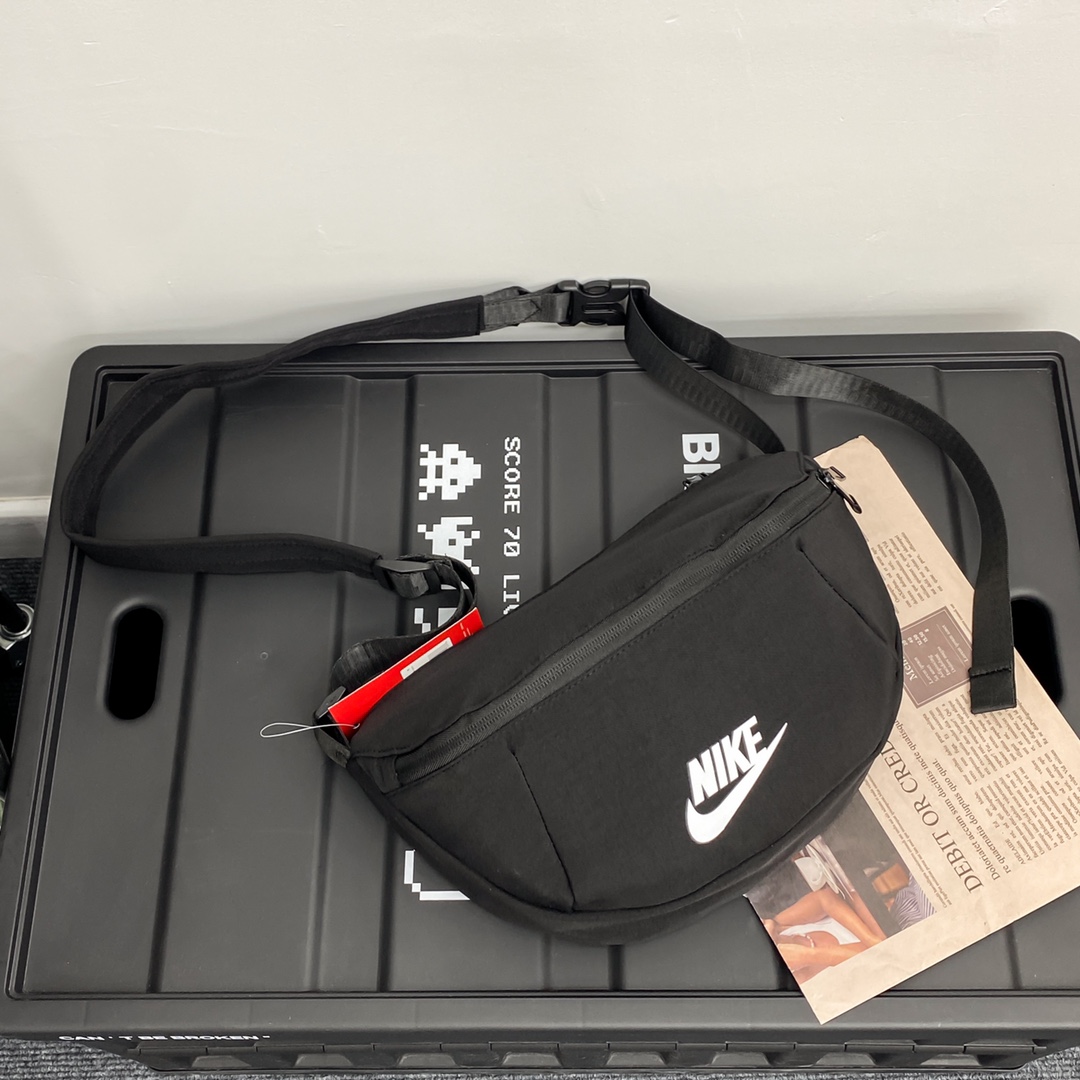 Alternative view of Crossbody Bag 13325