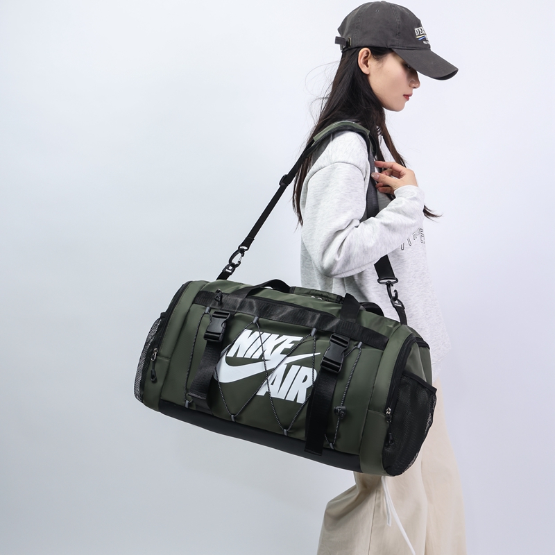 💰90 NIKE耐克 街头潮流男女休闲斜挎包个性户外运动大容量旅行包短途出差行李包健身训练包 尺寸:55×30×26