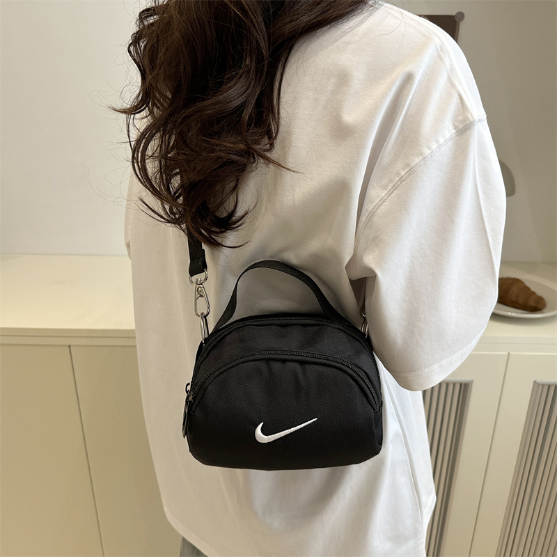 Alternative view of Crossbody Bag 13314