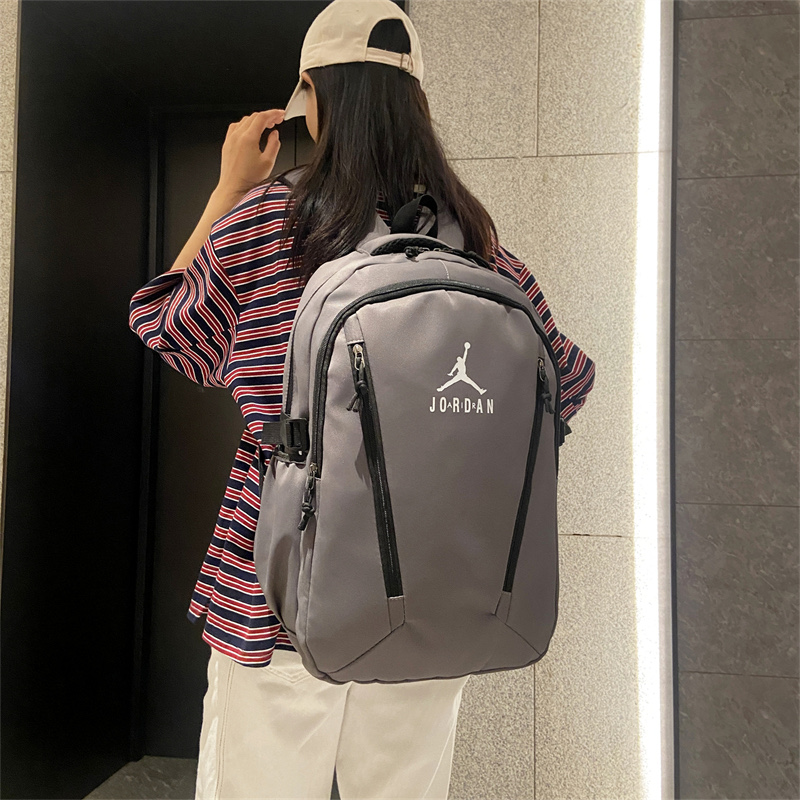 🛒购物价：55💰[江苏档口] AIR JORDAN乔丹飞人 男女同款简约百搭休闲双肩包时尚运动大容量背包校园高中大学生书包电脑包 尺寸:46×31×18