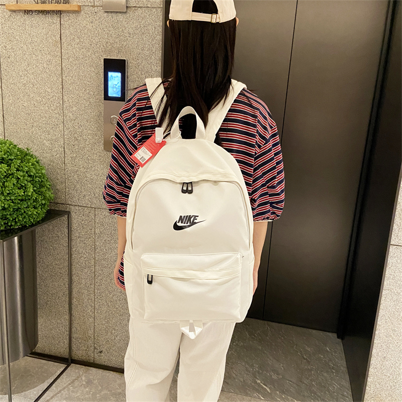 🛒购物价：55💰[江苏档口]NIKE耐克 男女同款简约百搭运动休闲双肩包校园高中大学生书包户外大容量背包电脑包 尺寸:44×33×15