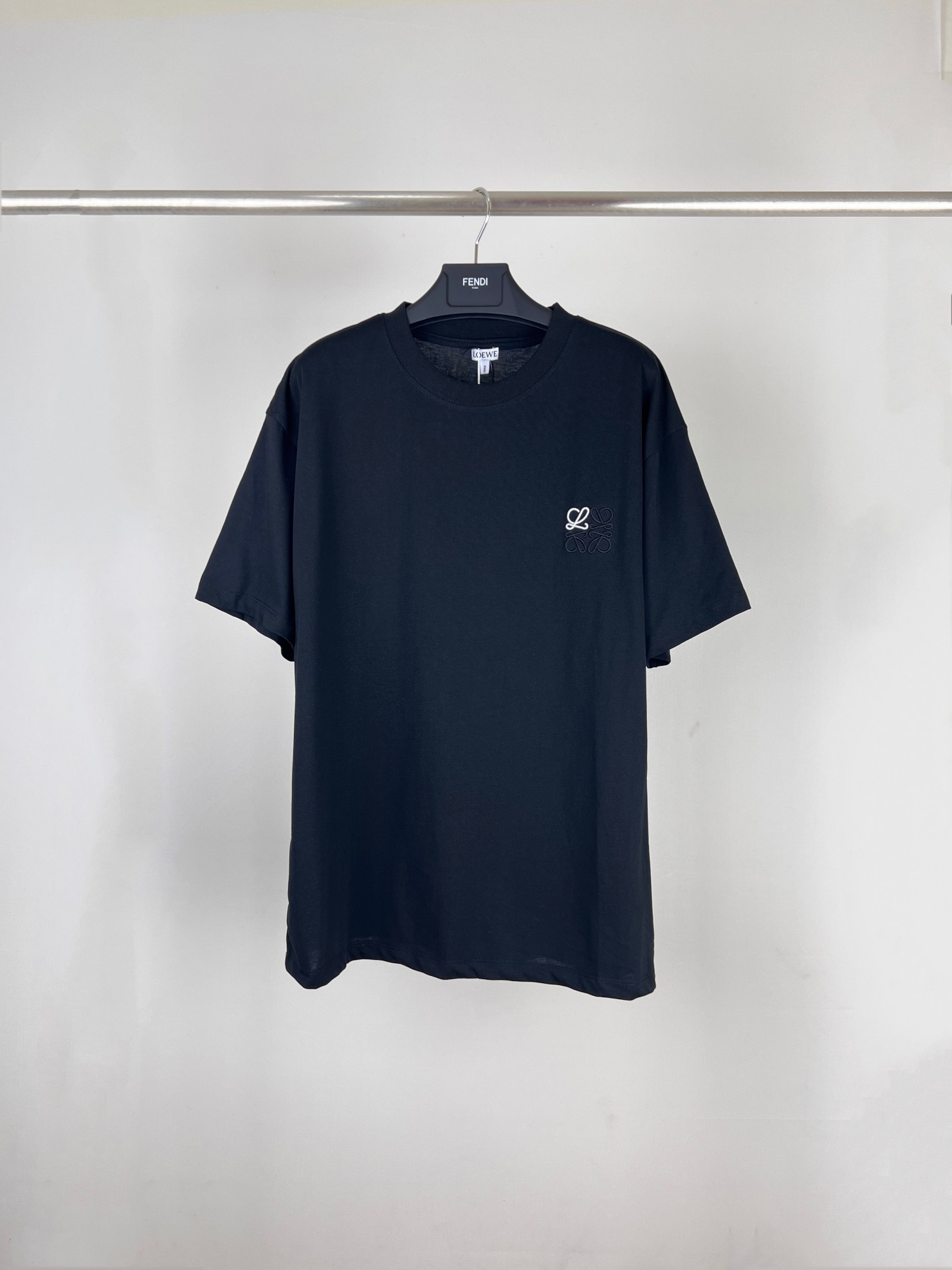 Sale
 Loewe Clothing T-Shirt Embroidery Short Sleeve