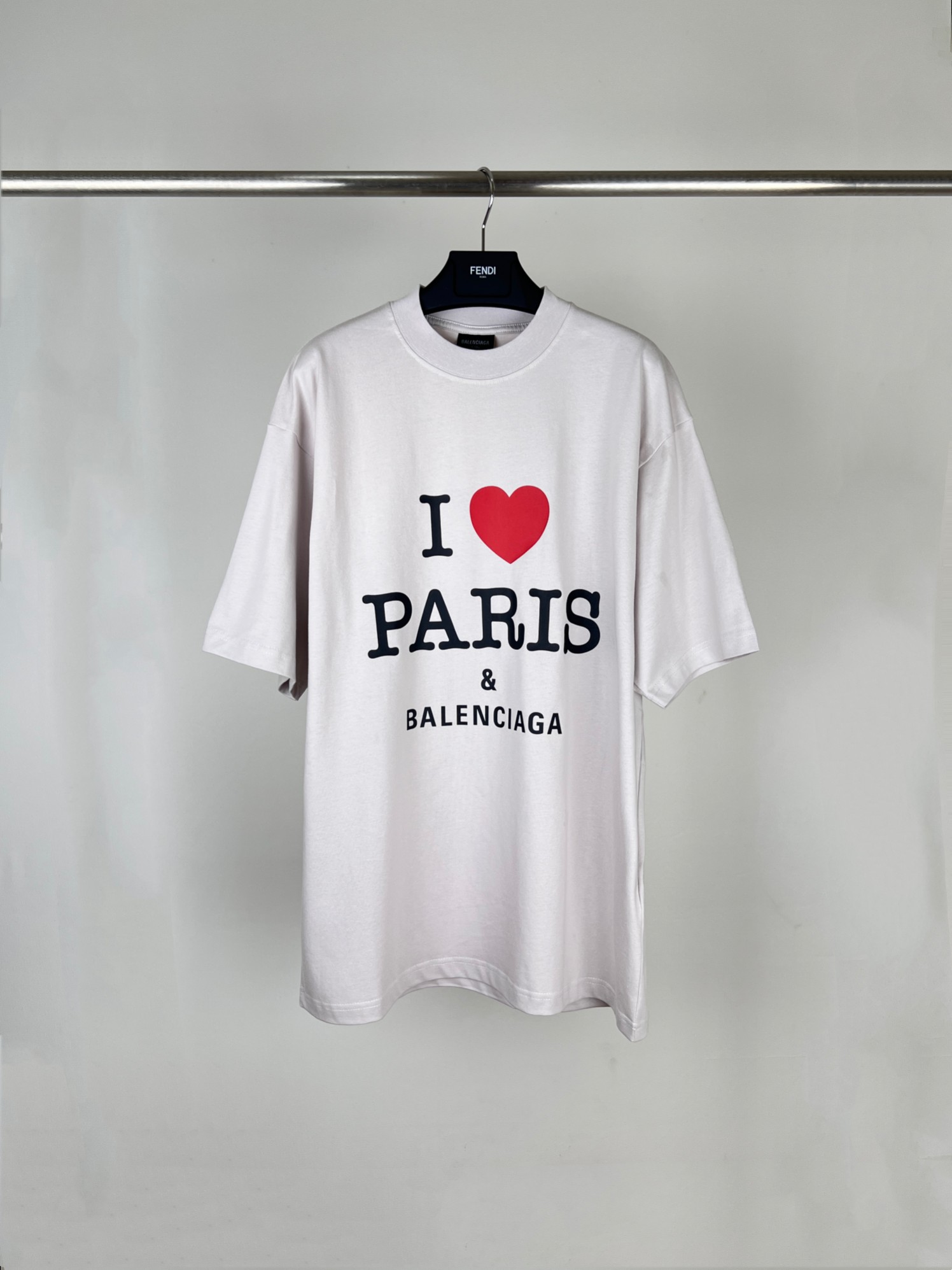 2024 Luxe replica’s
 Balenciaga Kleding T-Shirt Korte mouw