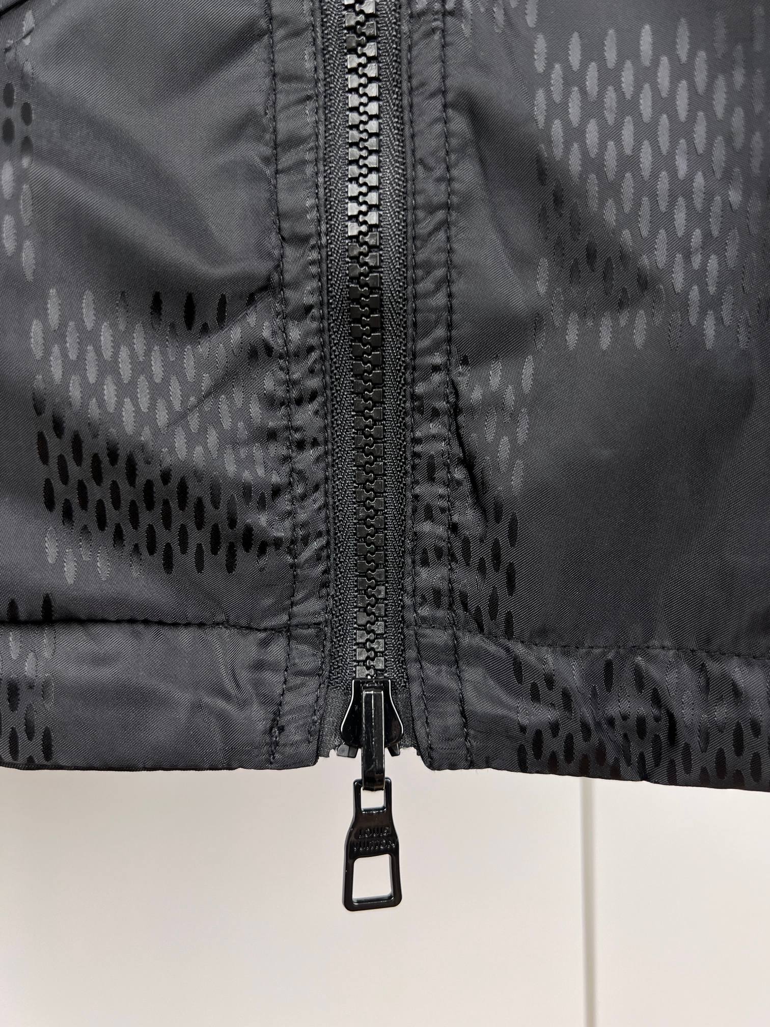路易威登 Louis Vuitton 高定典藏名品高定成衣时装外套连衣裙衬衫T恤 #0E037315 7