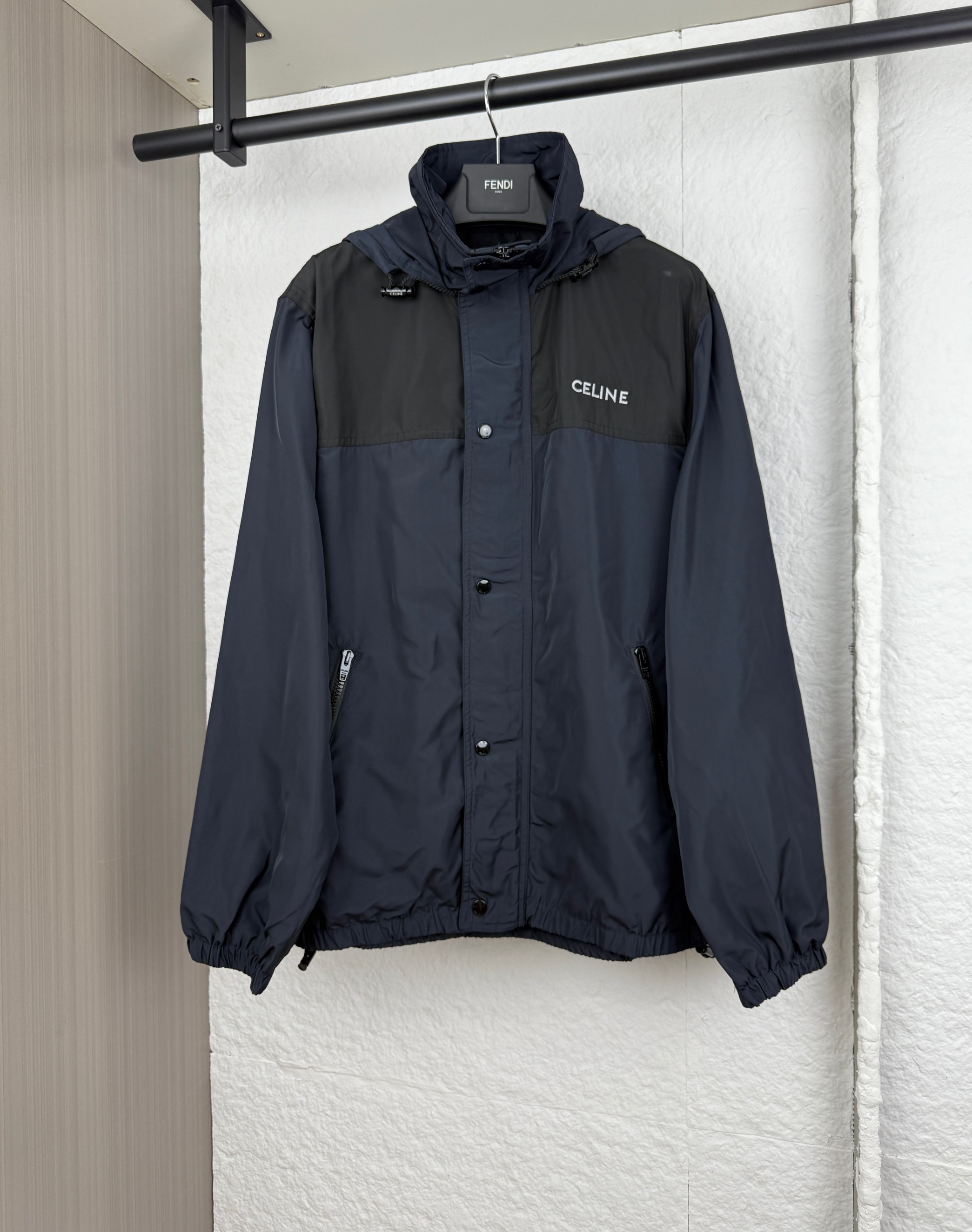 NO:530403,Celine letter embroidered contrast jacket S/M/L/XL, celine,celine,jackets & coats,jackets & coats,alexander wang19860909Celine赛琳字母刺绣撞色夹克外套 S/M/L/XL,,celine,celine,jackets & coats,jackets & coats,alexander wang,Men's clothing