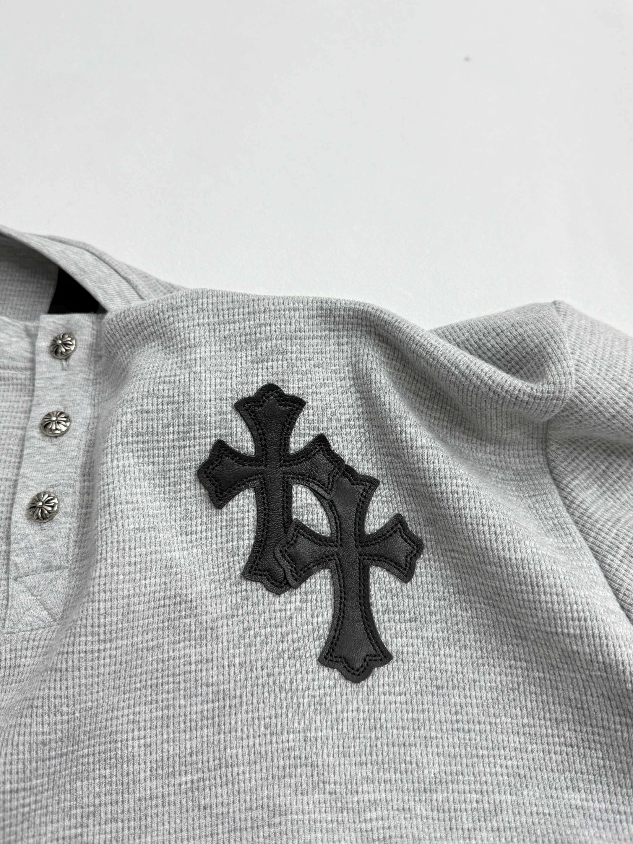 P195
Chrome Hearts克罗心皮标华夫格卫衣

S/M/L