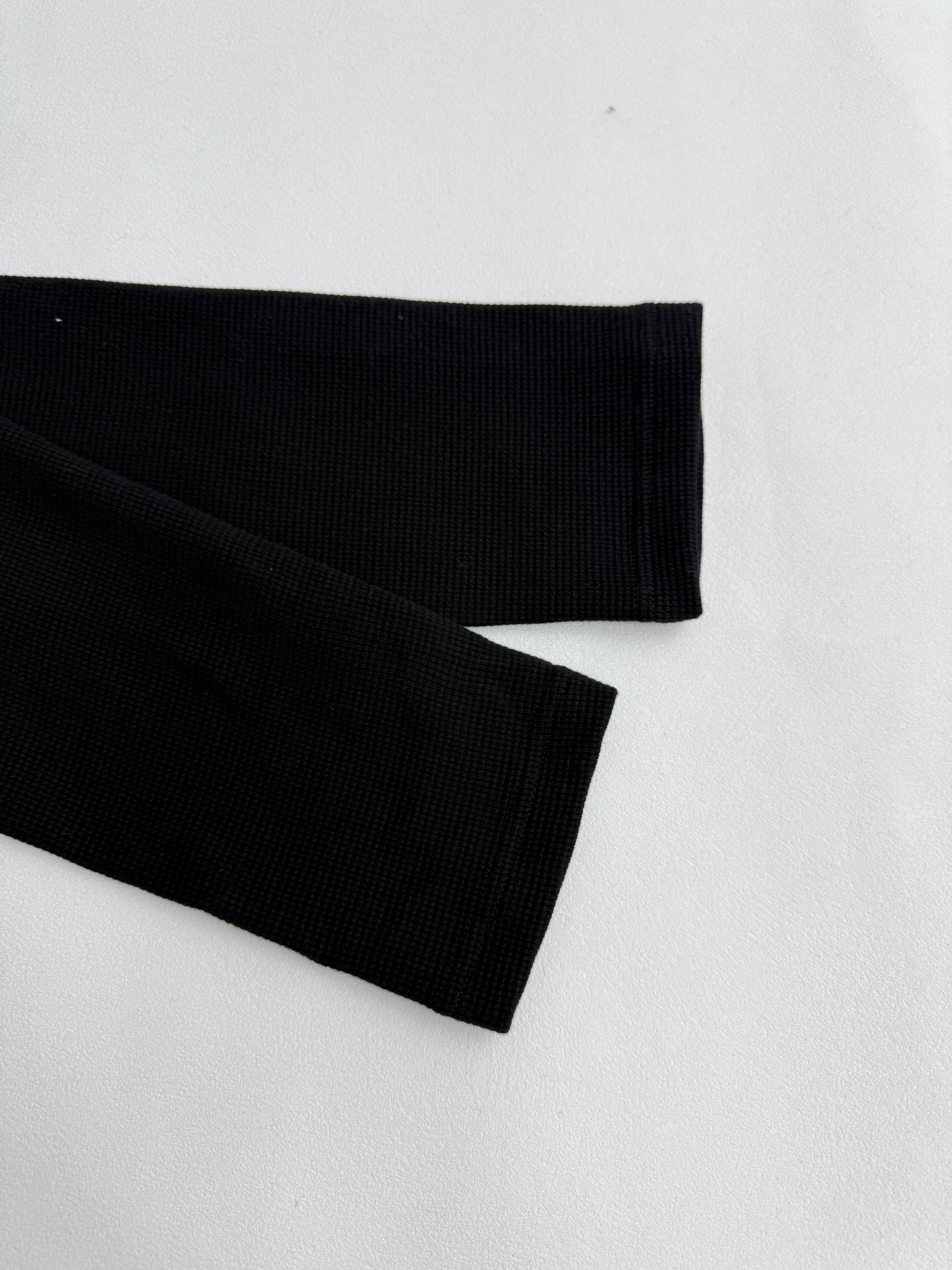 P195
Chrome Hearts克罗心皮标华夫格卫衣

S/M/L