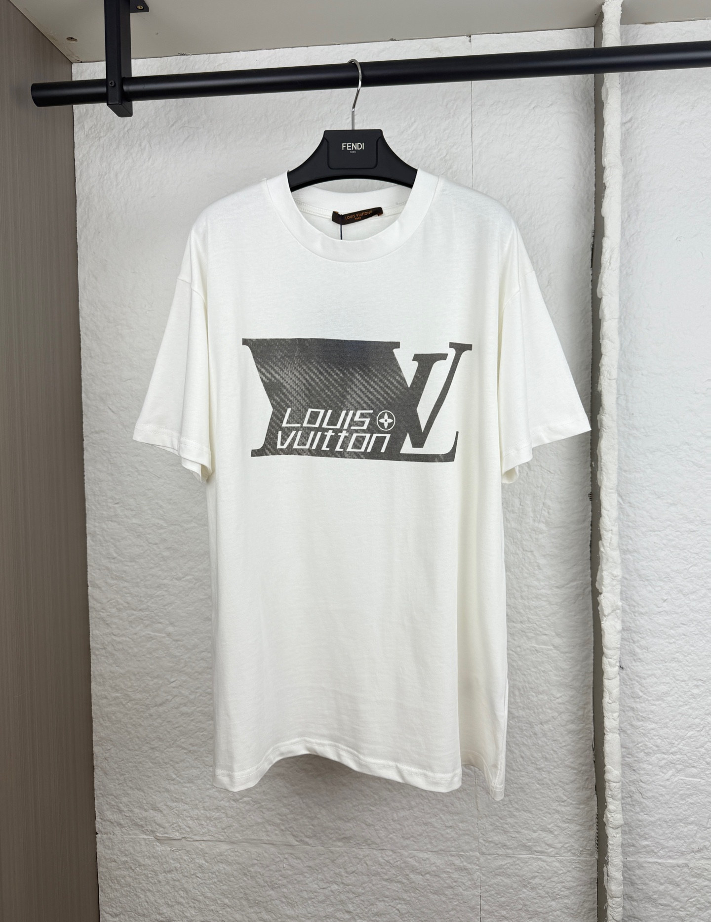 P130 1V Luis letras estampadas camiseta de manga corta S/M/L/XL