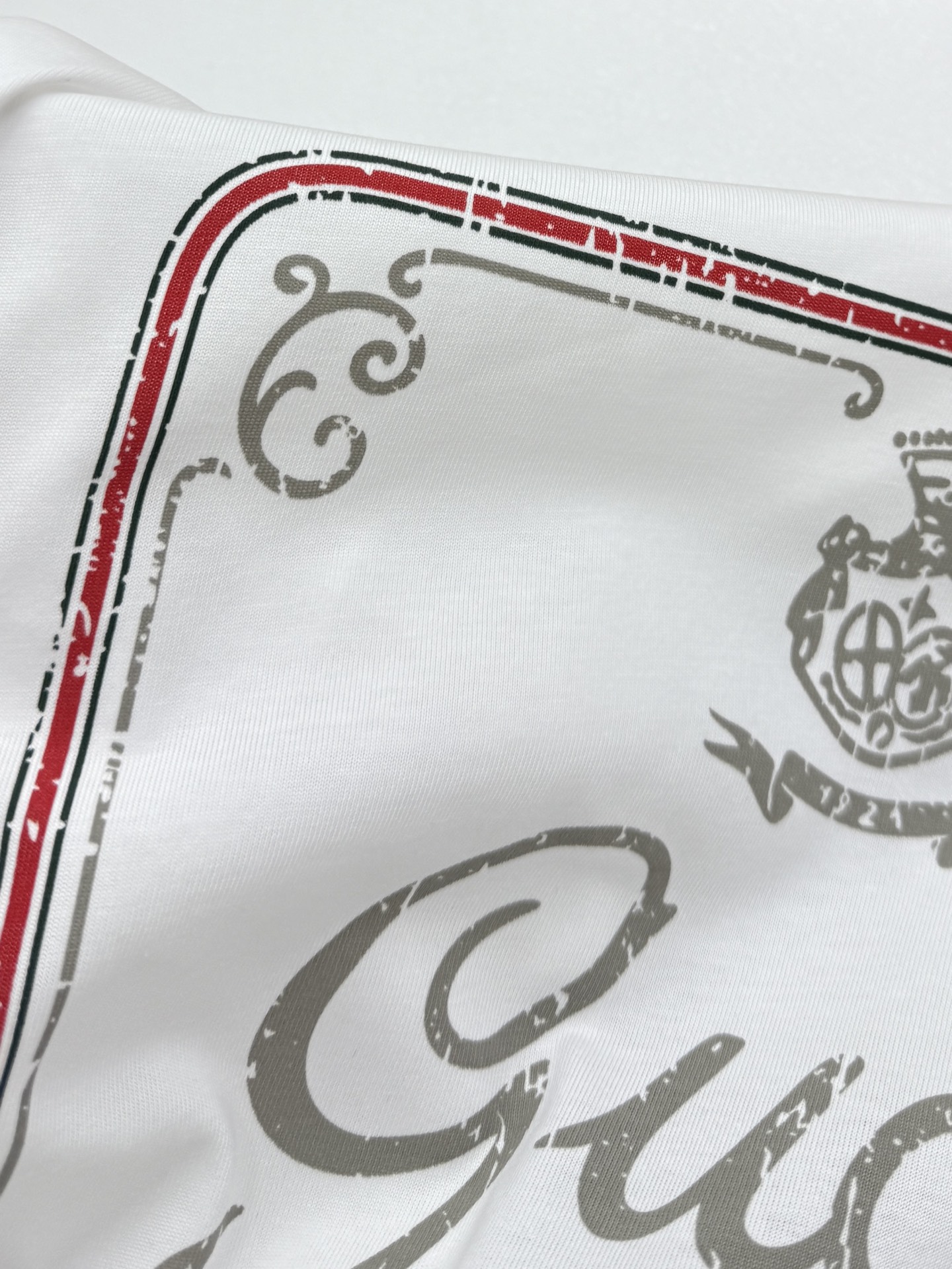 Gucci Gucci古驰做旧印花T恤短袖