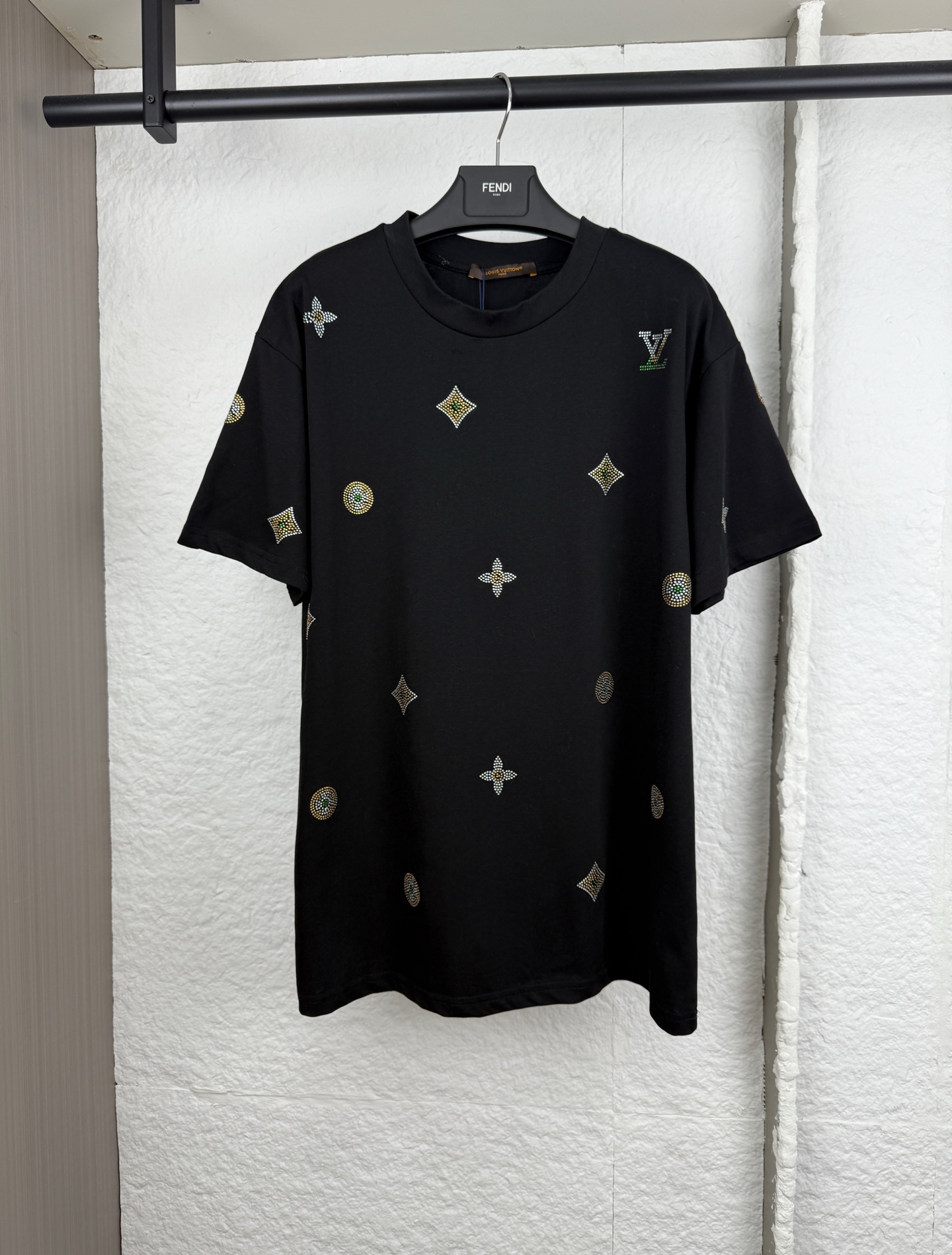 P130 1V Luis estampado caliente con pedrería camiseta de manga corta S/M/L/XL