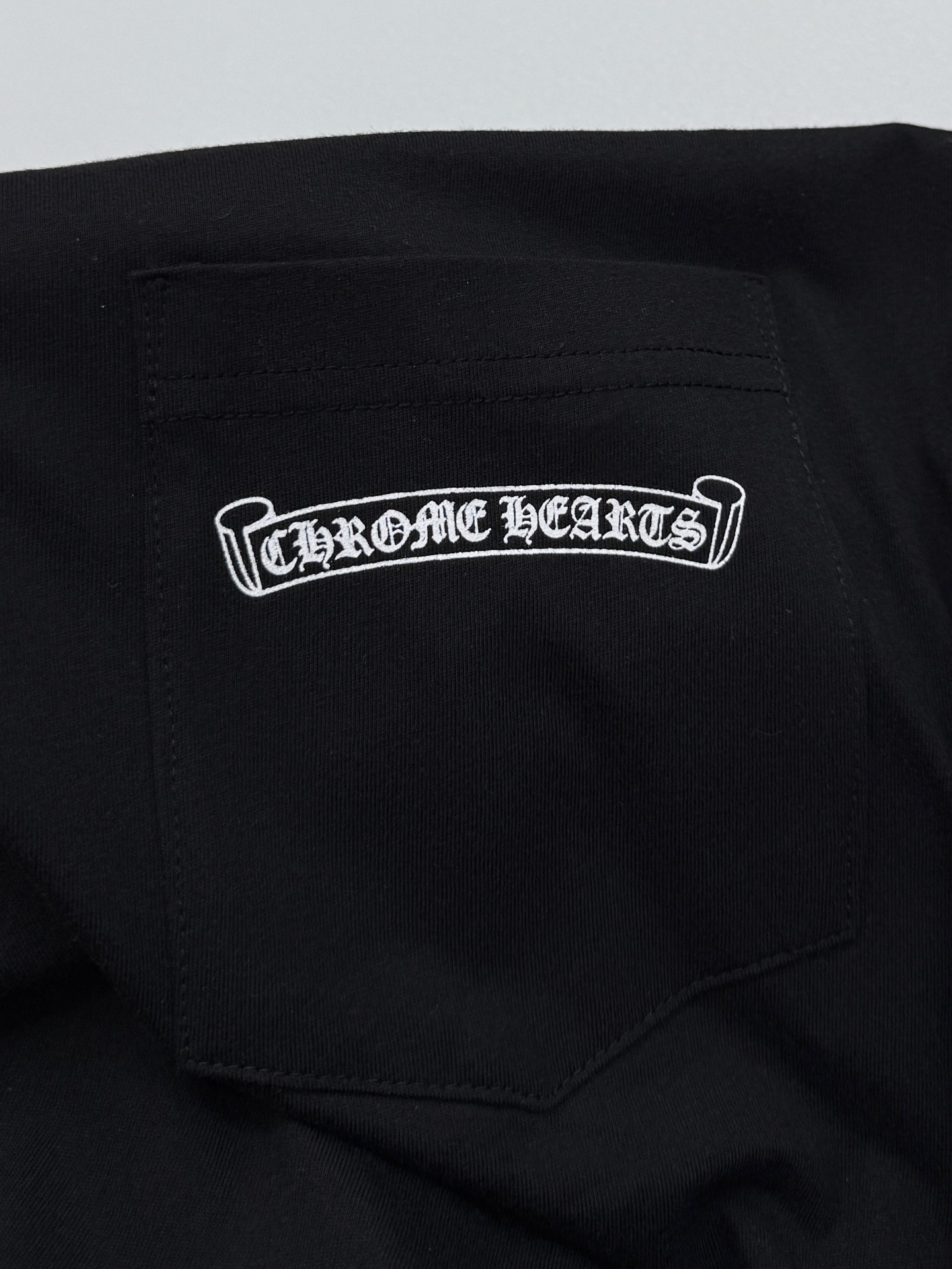 Chrome Hearts Chrome Hearts克罗心胸口口袋梵文印花T恤短袖