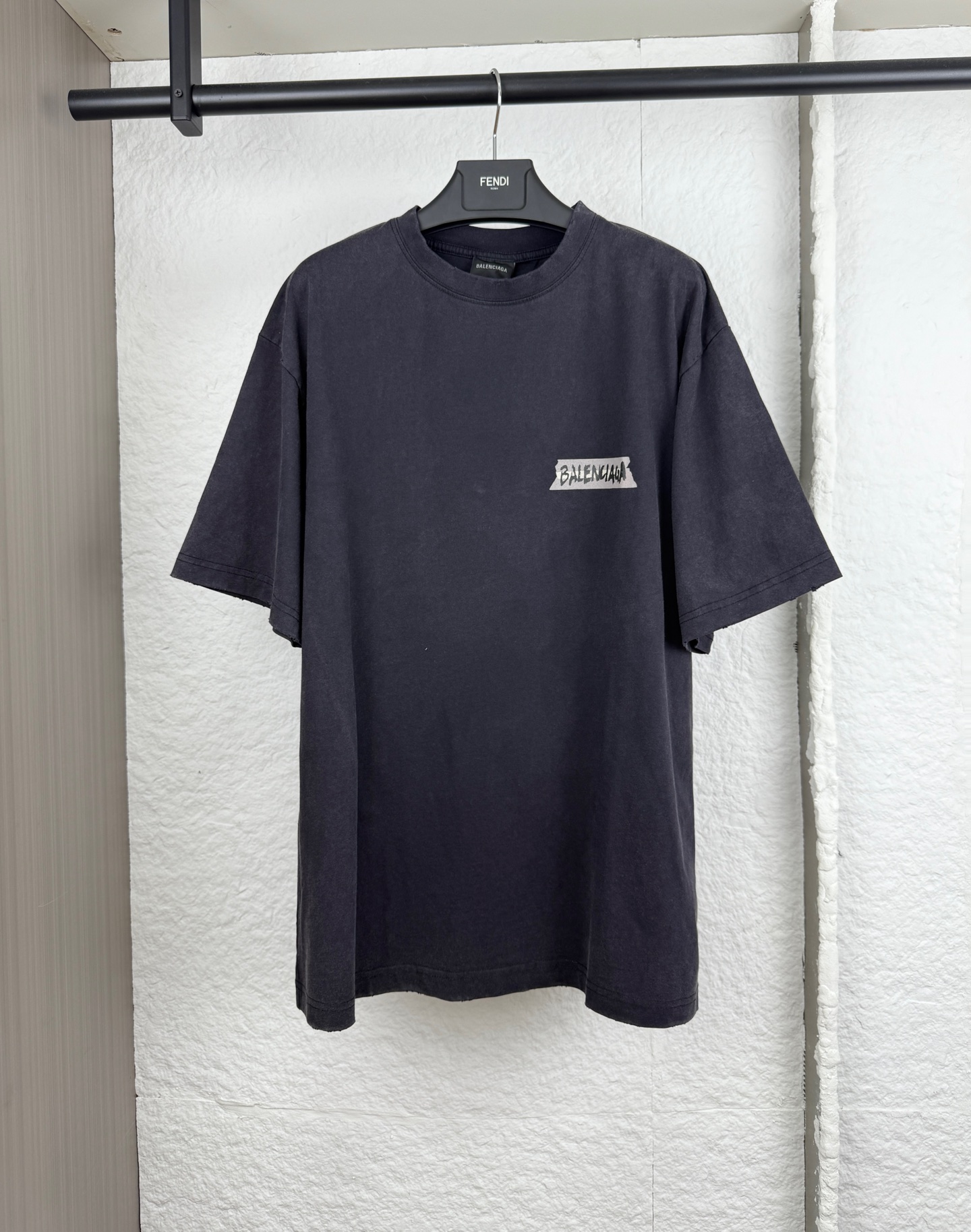 P110 Camiseta Balenciaga con estampado de letras y cinta adhesiva, manga corta, S/M/L/XL