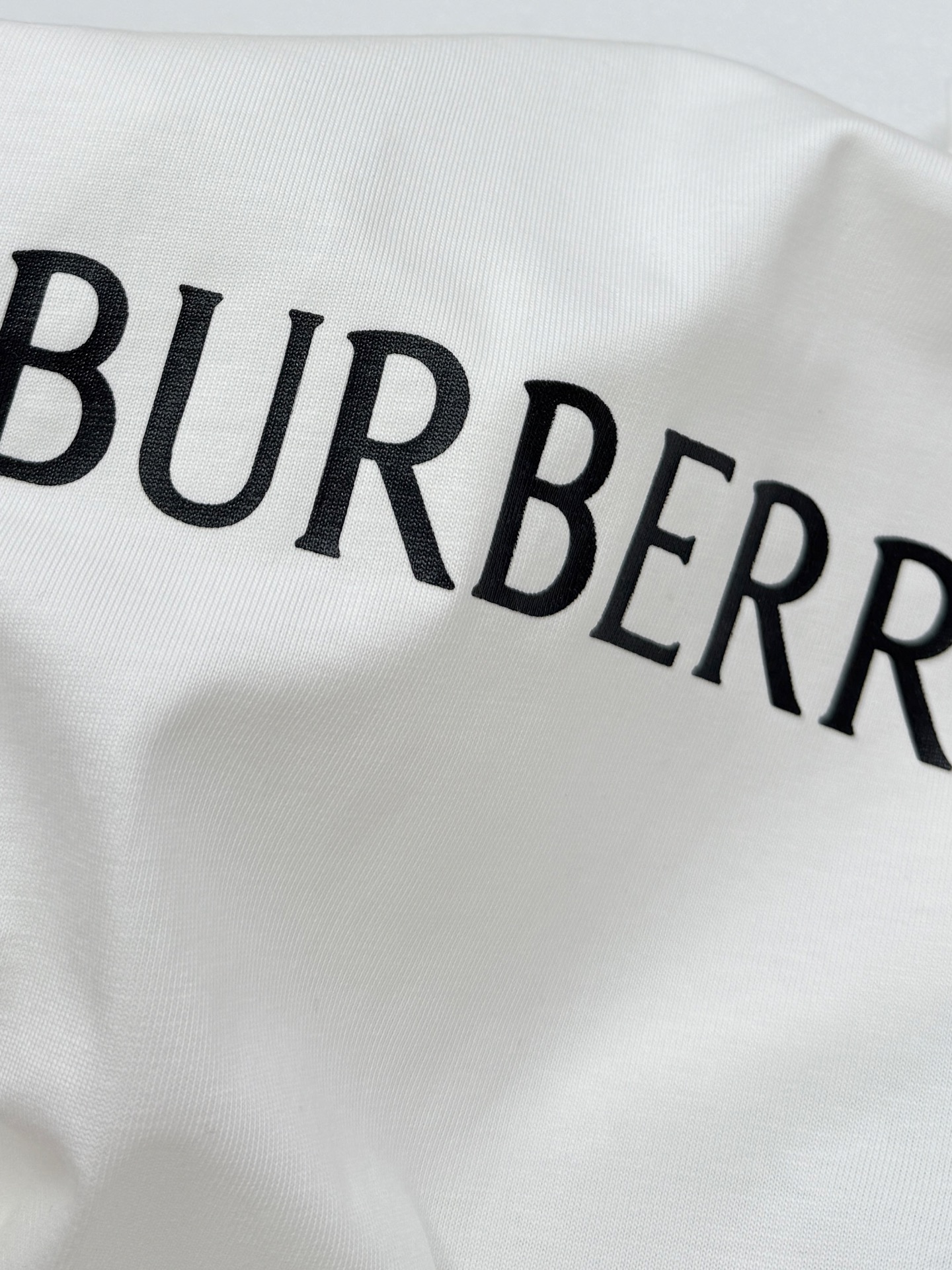 Burberry BBR巴宝莉字母印花T恤短袖