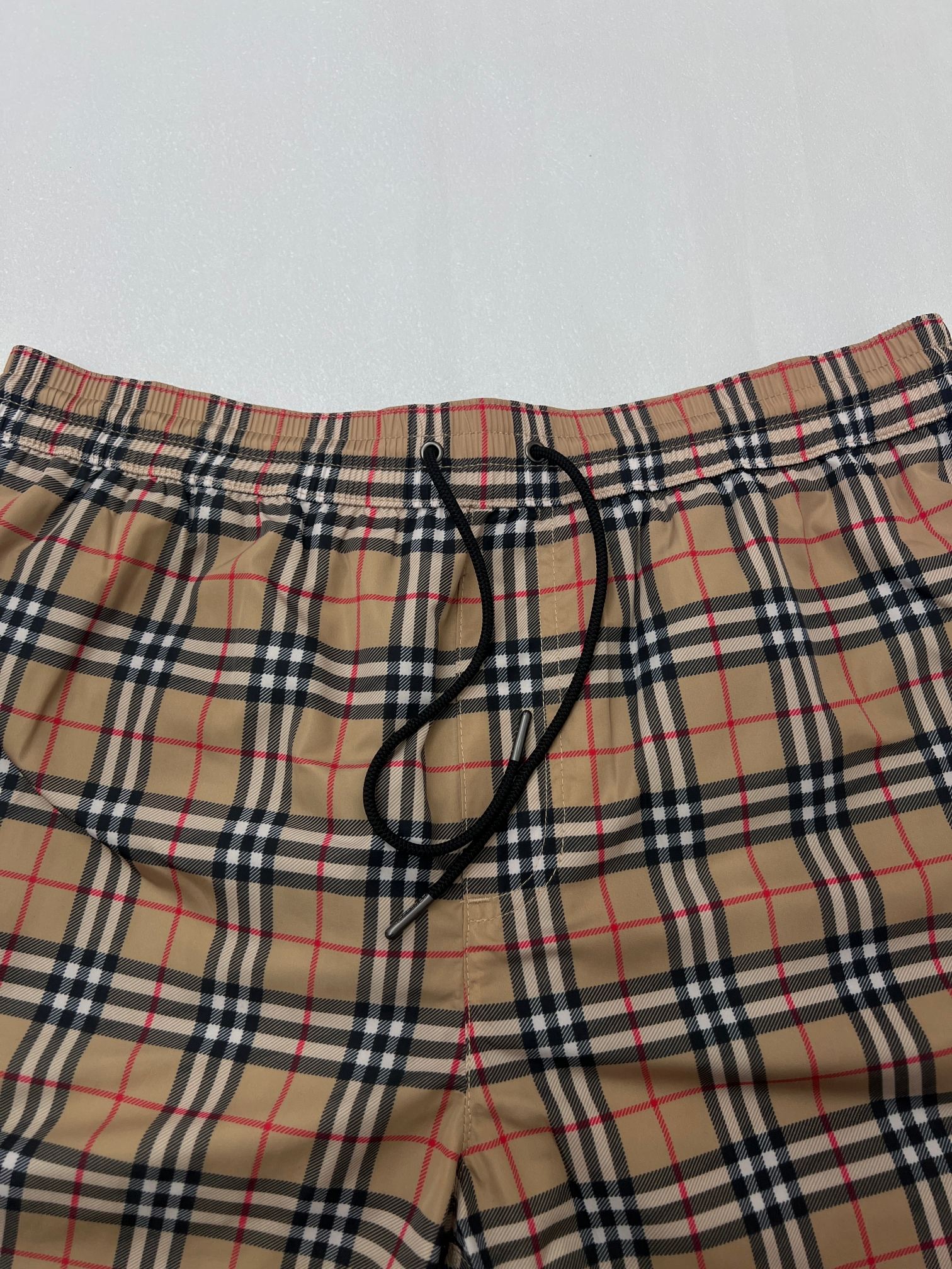 Burberry BBR巴宝莉格子纹沙滩短裤