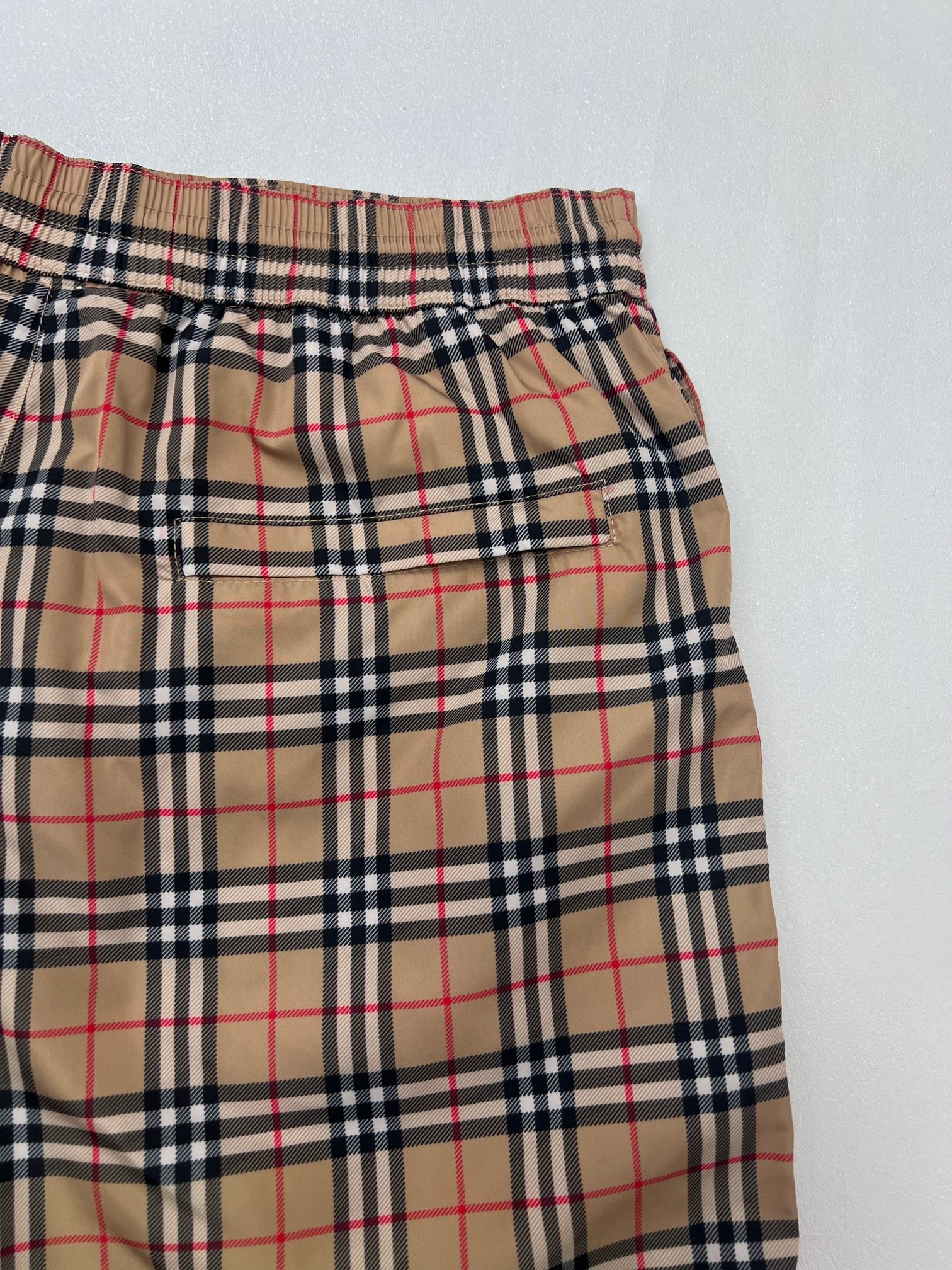 Burberry BBR巴宝莉格子纹沙滩短裤