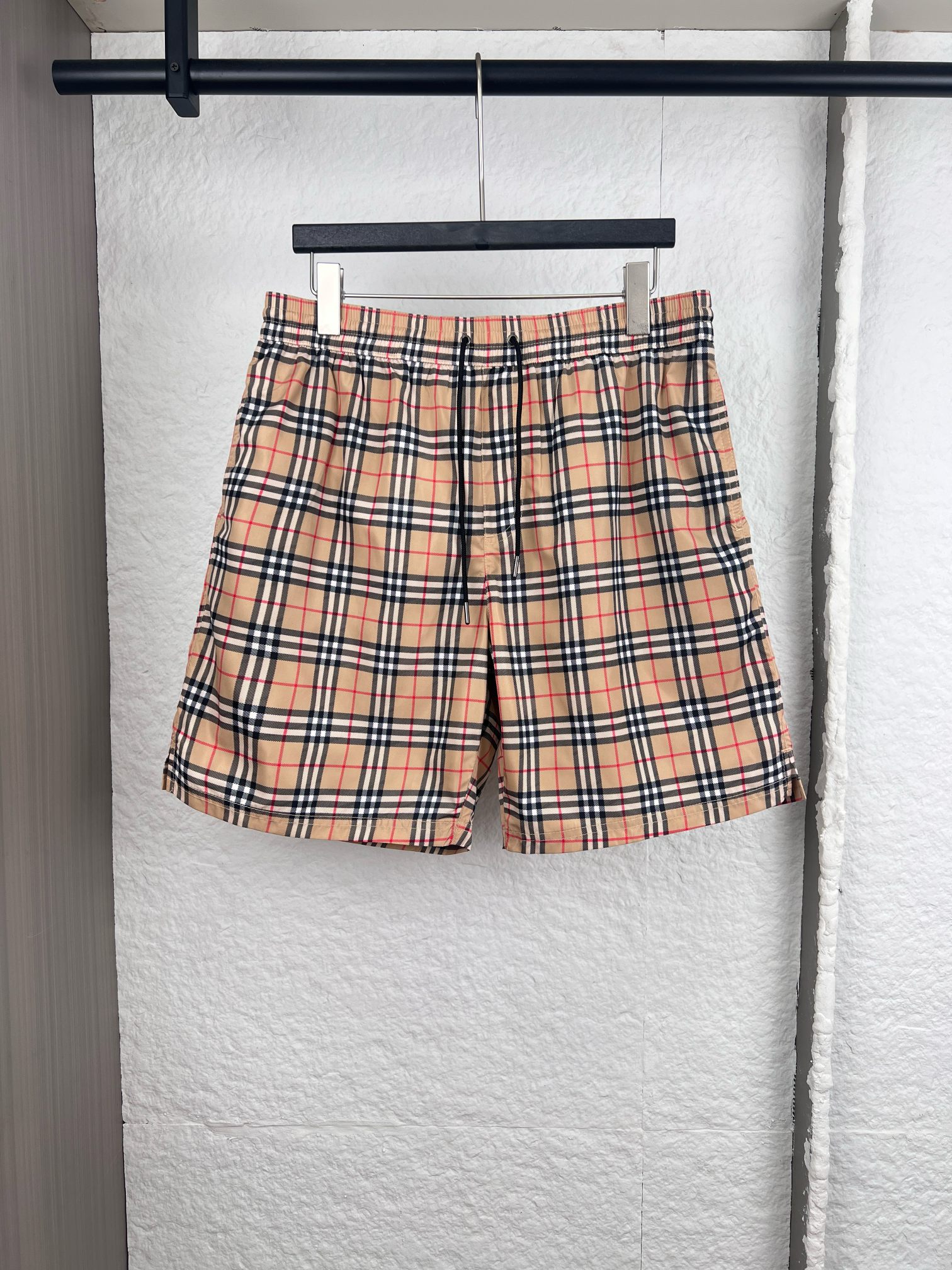 Burberry BBR巴宝莉格子纹沙滩短裤