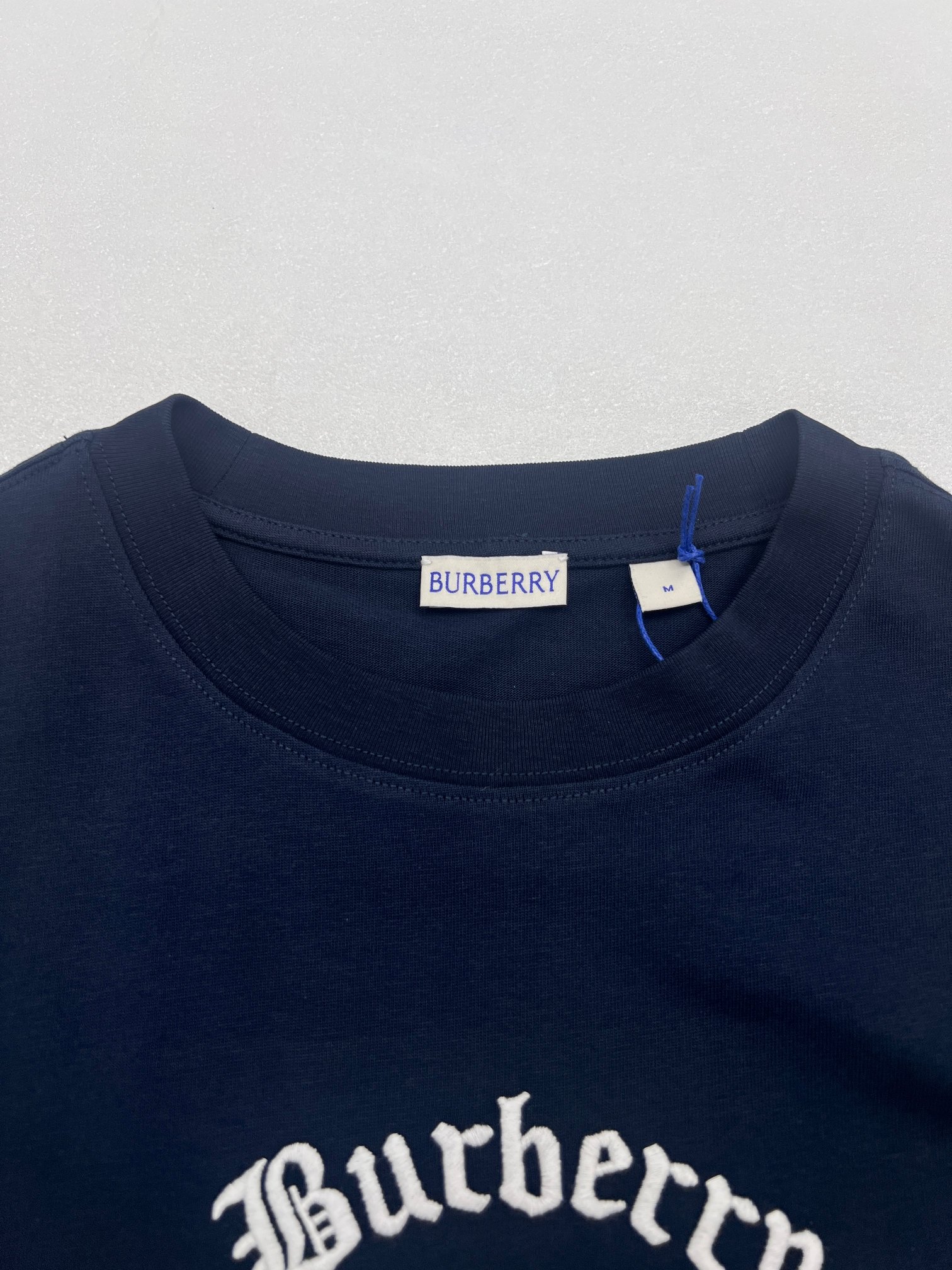 Burberry BBR巴宝莉旗帜战马刺绣T恤短袖