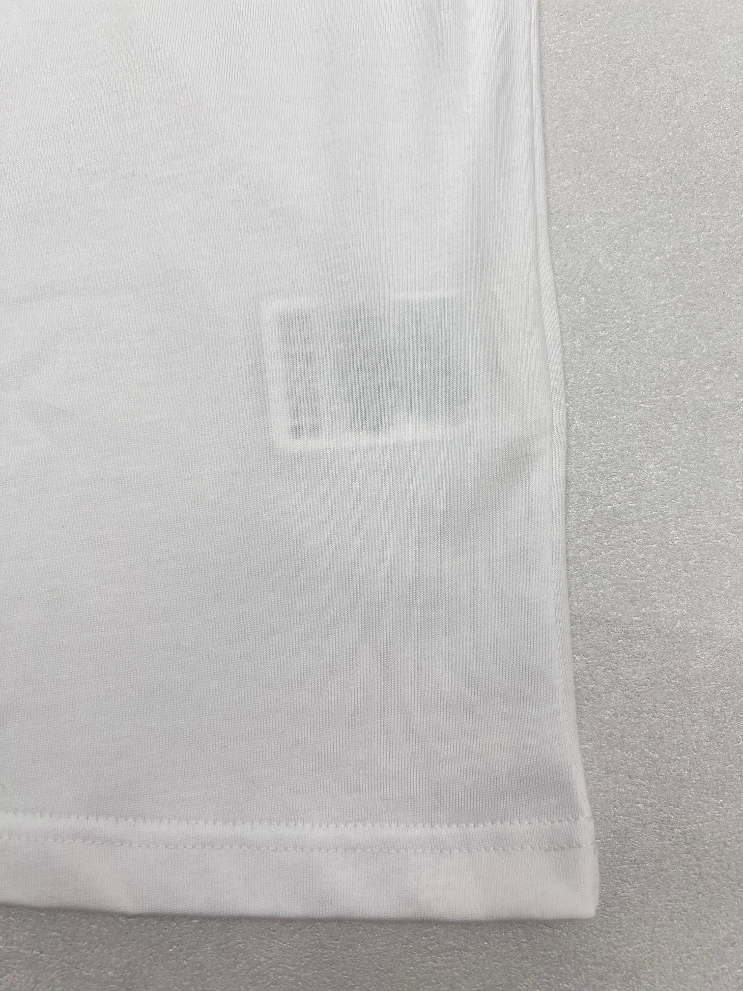Moncler Moncler蒙口Space MonDuck系列印花T恤短袖