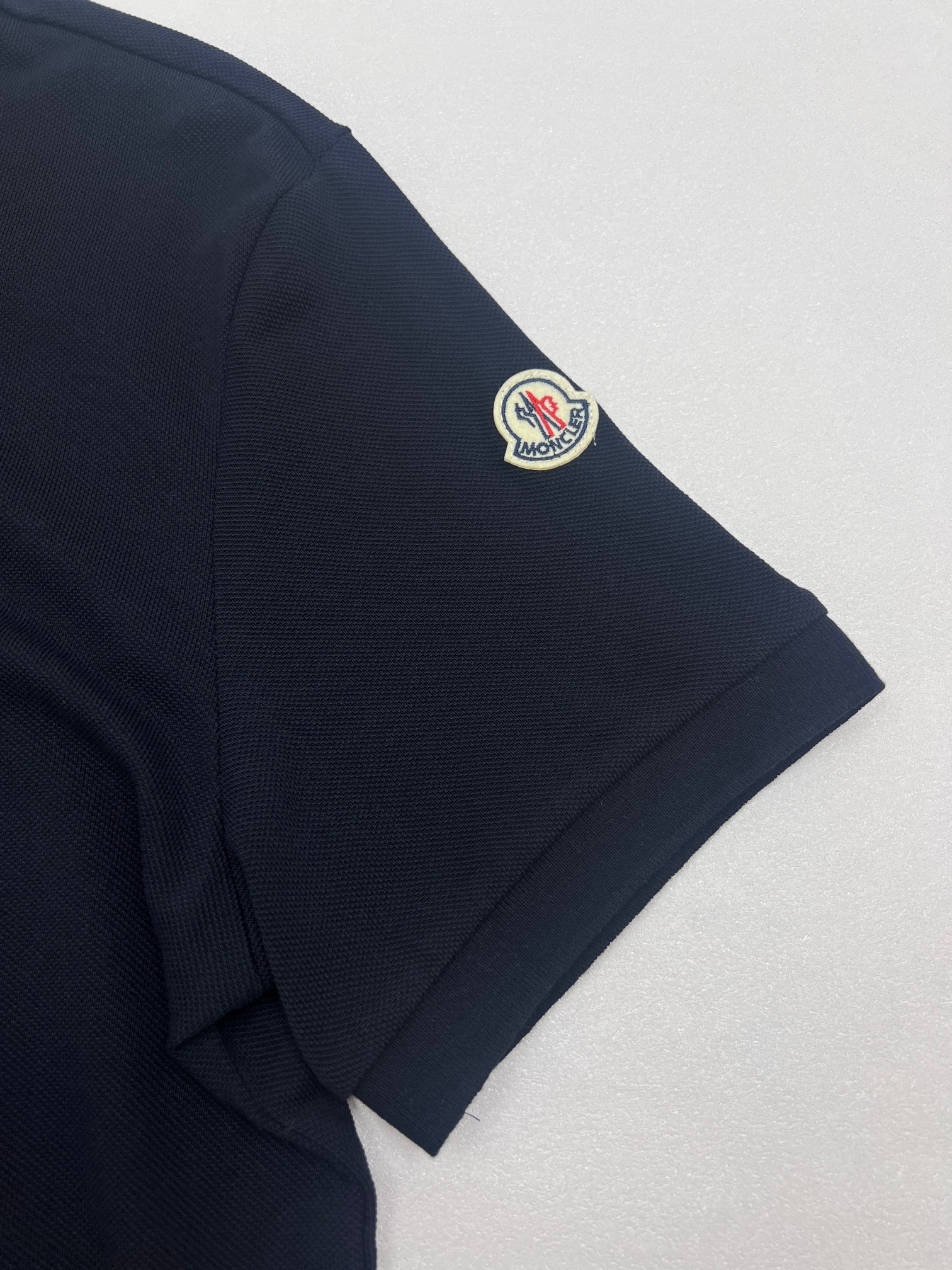 Moncler Moncler蒙口尼龙拼接袖标拉链polo衫