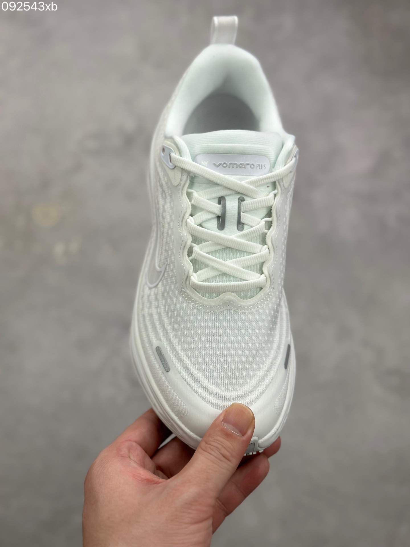 Nike Air Zoom Vomero 18 White Running Shoes HM6803-100 Cushioning Sneakers 3 i1758897649263 8230 0 1