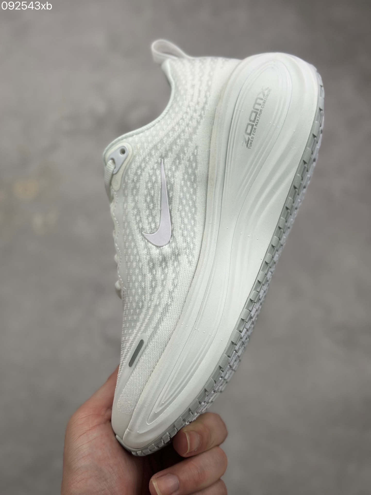 Nike Air Zoom Vomero 18 White Running Shoes HM6803-100 Cushioning Sneakers 8 i1758897654837 3974 0 6