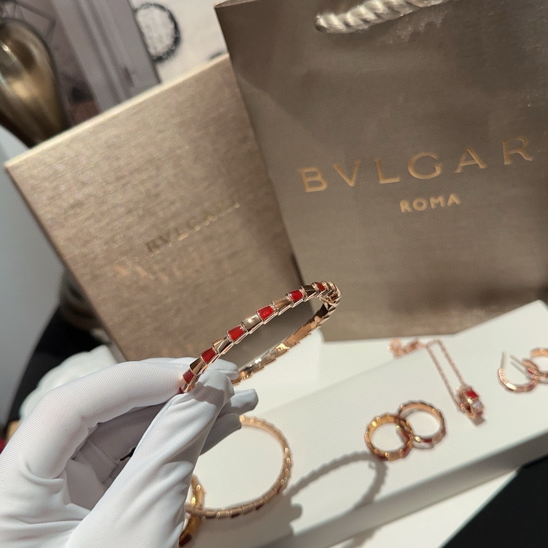 NO:631145,Baojia snake bone series, Cardia high-end jewelry19860909宝家蛇骨系列,,卡迪亚高端饰品,Jewelry