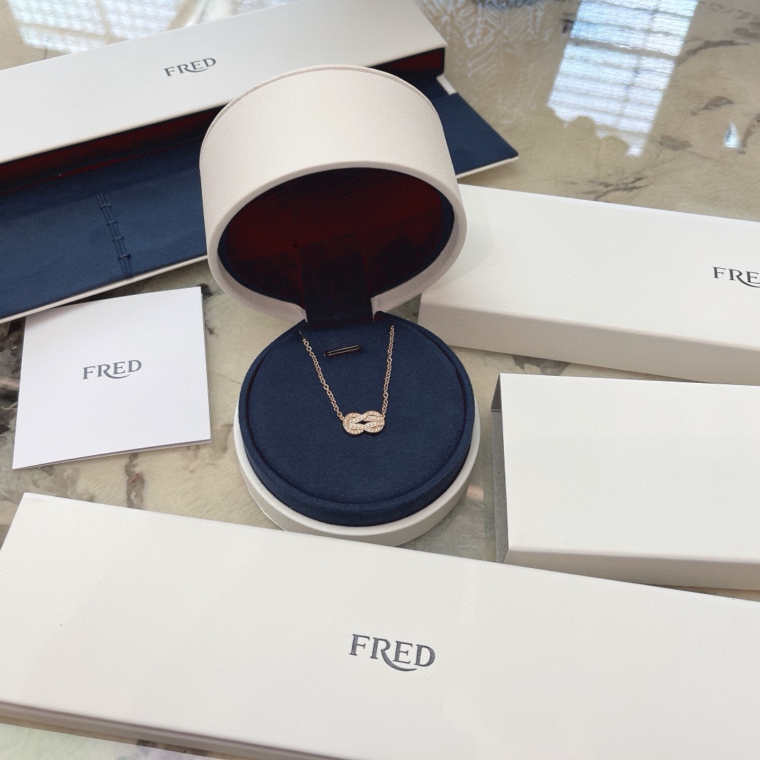 NO:631393,The last wave of activities ends on the 25th of this month. New Year’s special offer 88220, Cardia high-end jewelry19860909最后一波活动截止本月25号 新年特惠88220,,卡迪亚高端饰品,Jewelry