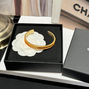 Chanel Jewelry Bracelet Orange