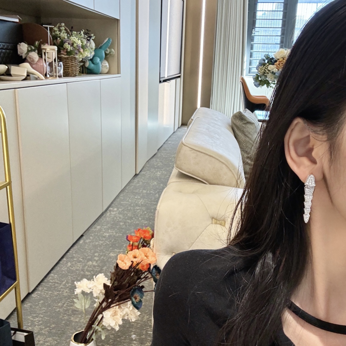 NO:677897,BE029# long snake-shaped diamond earrings, Baojia high-end jewelry craftsmanship, snake-shaped exquisite high-end femininity, imported zircon hand-inlaid, thick-plated 18k white gold, earrings, Cartier high-end jewelry19860909BE029#长蛇形镶钻耳环 宝家高级珠宝工艺 蛇形精致高级女人味十足 进口锆石手工镶嵌 厚镀18k白金,,earrings,卡迪亚高端饰品,Jewelry