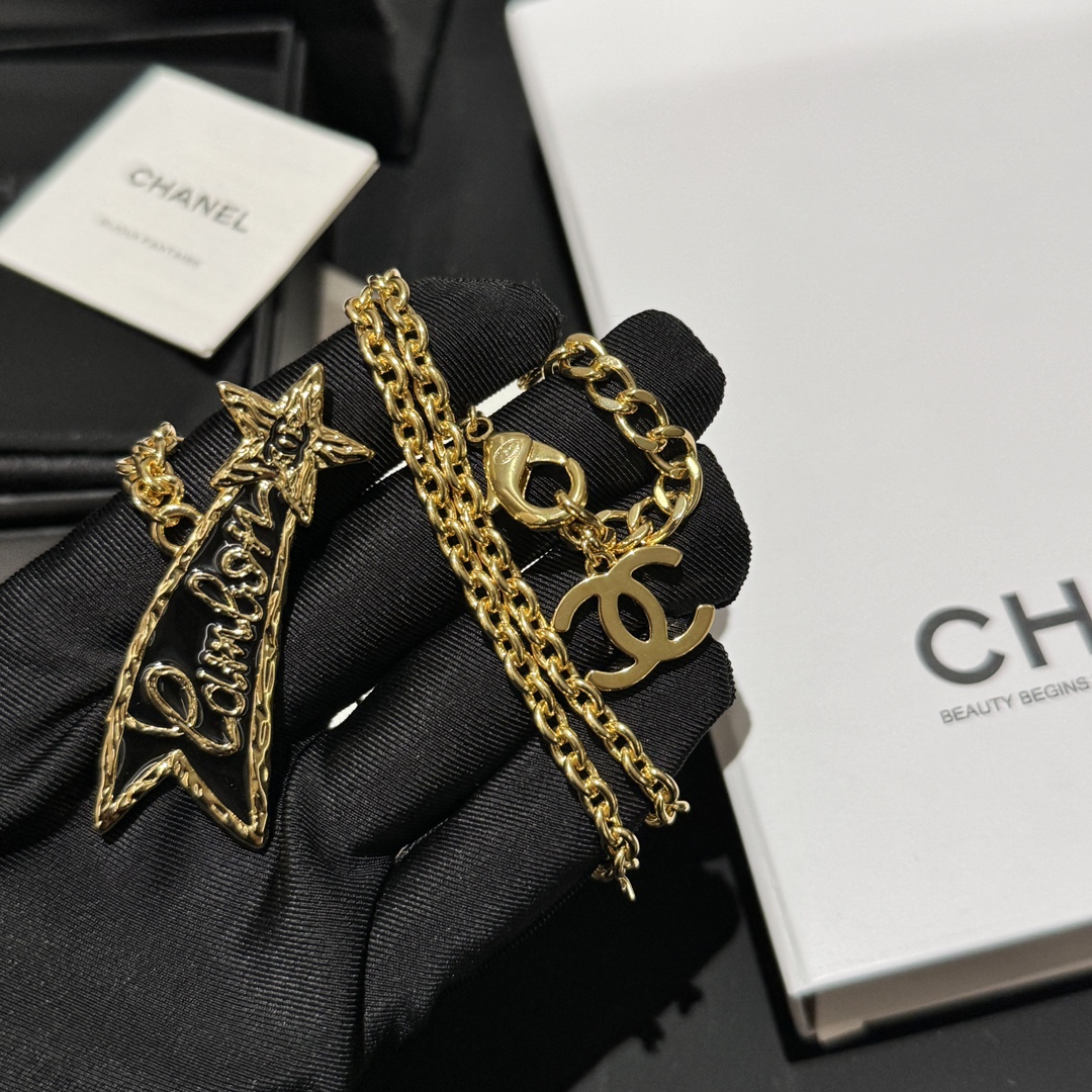 Chanel luxury designer product 5