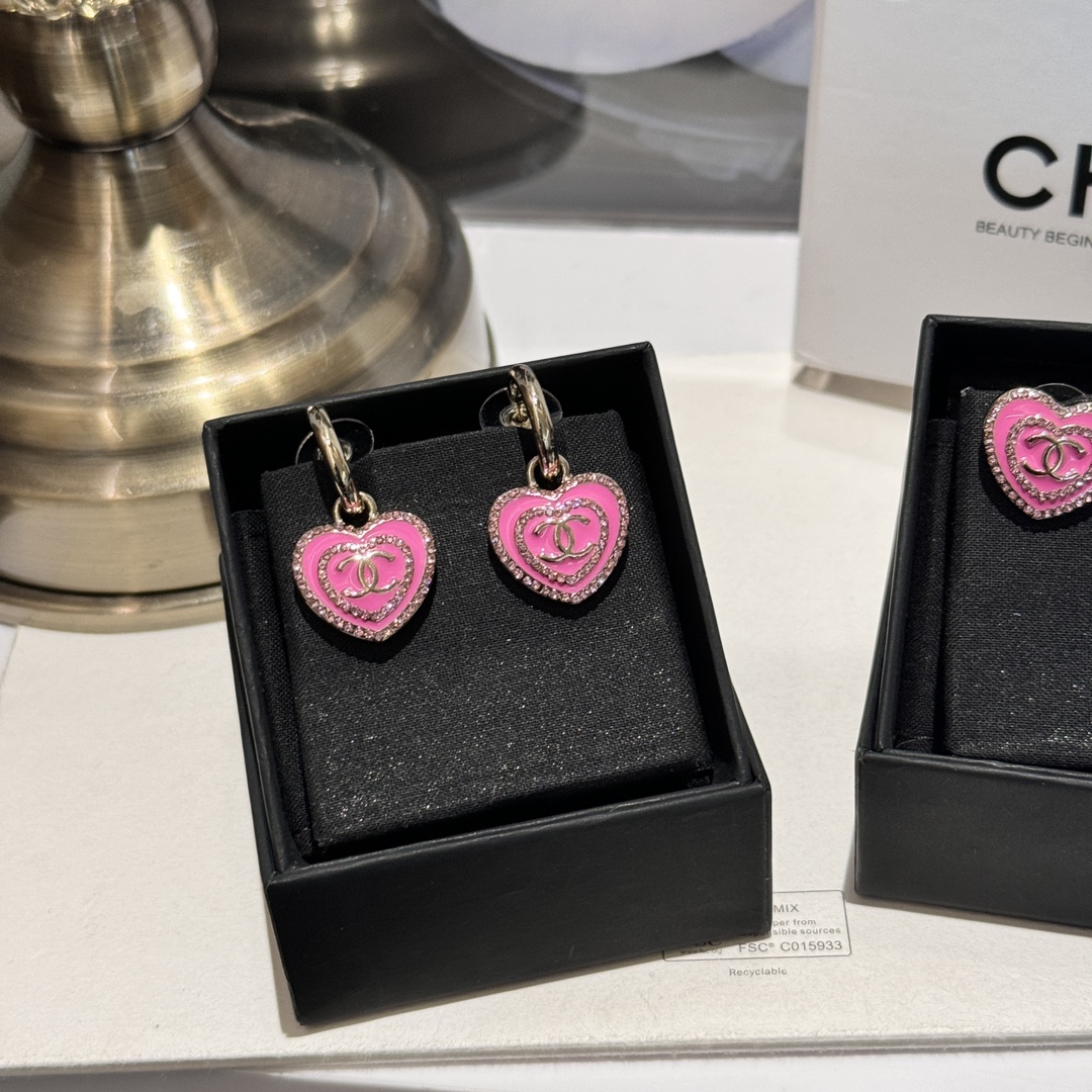 Chanel Joyas Pendiente Rosa Incrustados con diamantes