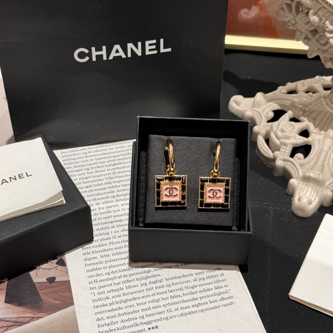 Chanel Joyas Pendiente