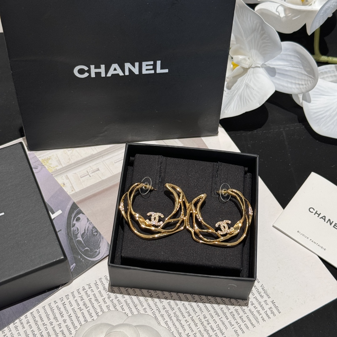 Chanel Joyas Pendiente Oro Incrustados con diamantes