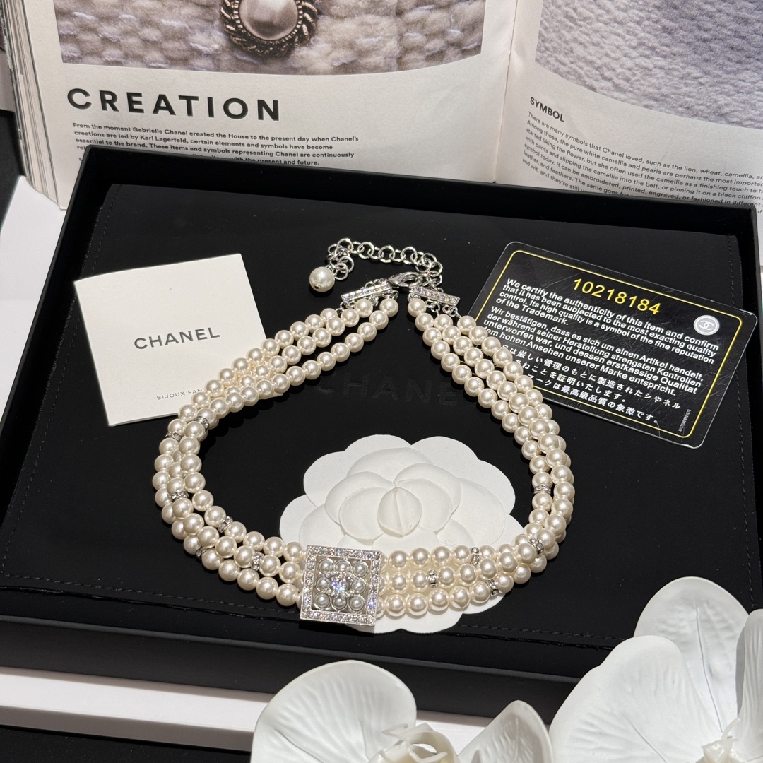 Chanel Haute Joaillerie Fine Jewelry Earrings Necklace Ring Ref.91B0ACAD 3