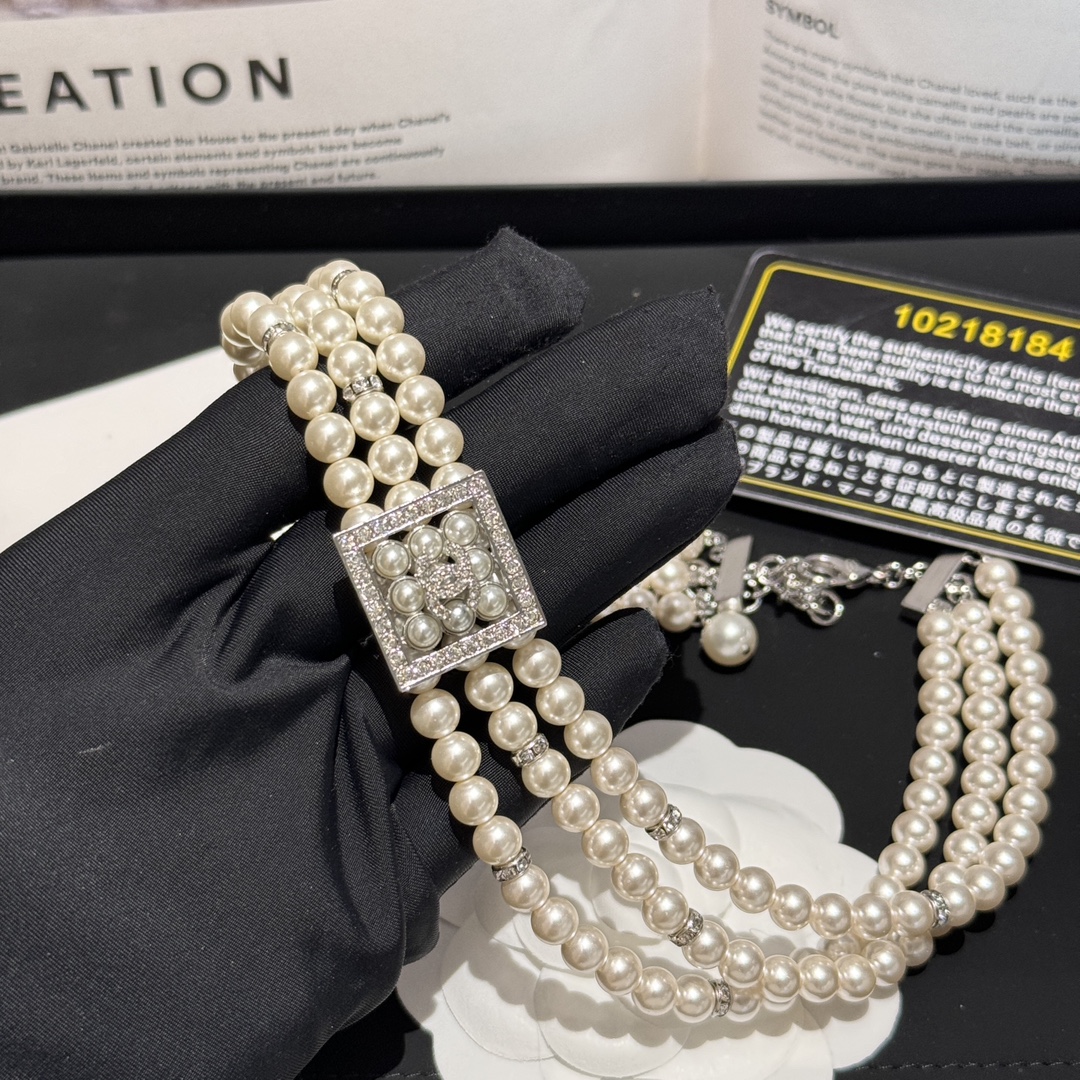Chanel Haute Joaillerie Fine Jewelry Earrings Necklace Ring Ref.91B0ACAD 5