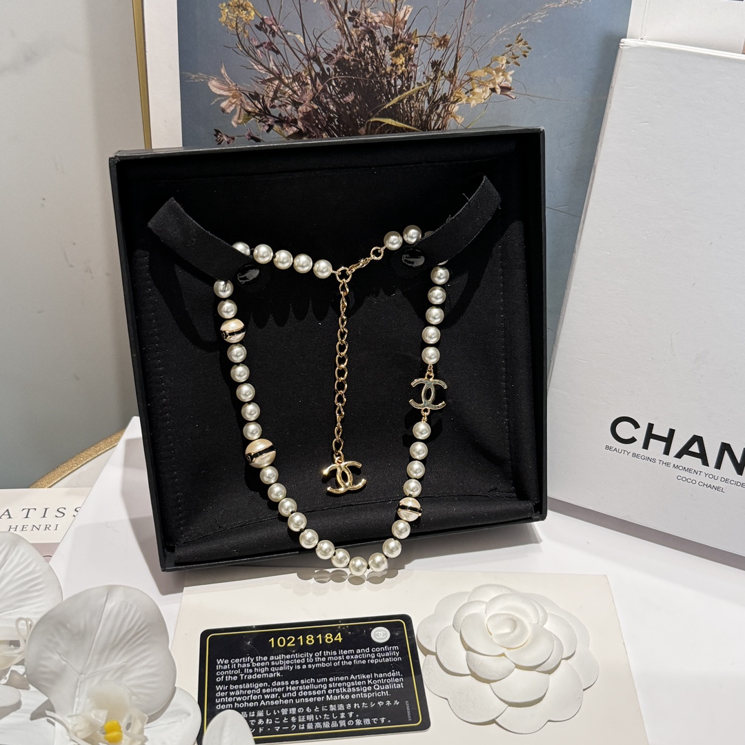 Chanel Wholesale
 Jewelry Necklaces & Pendants Black White