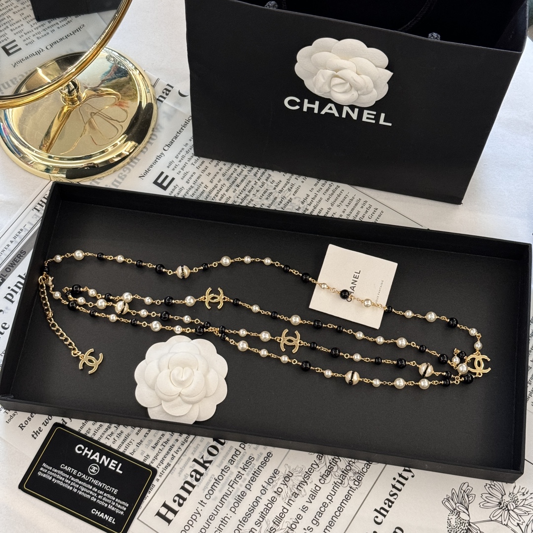 Chanel Sieraden Kettingen&hangers Zwart Wit