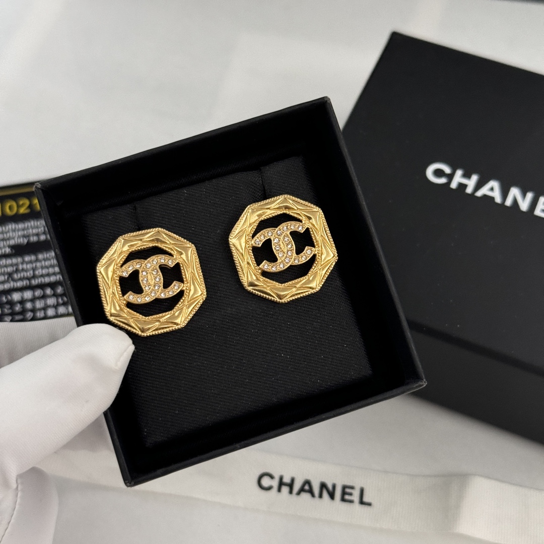 Chanel Jewelry Earring Openwork