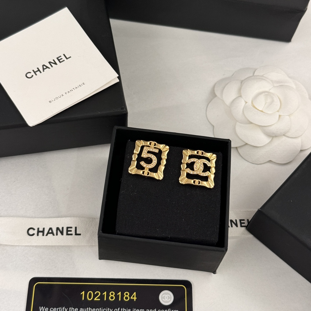 Chanel Jewelry Earring Openwork