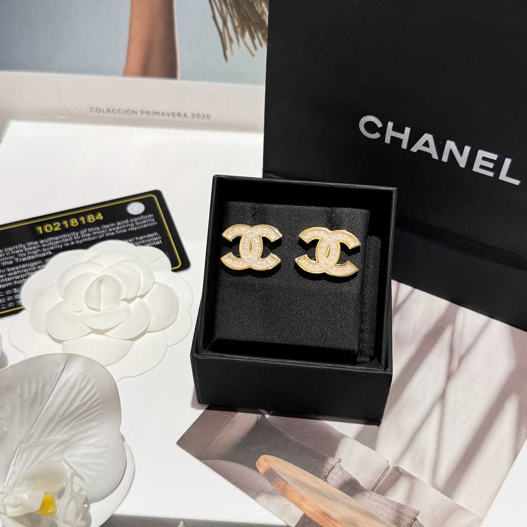 Chanel Joyas Pendiente Blanco